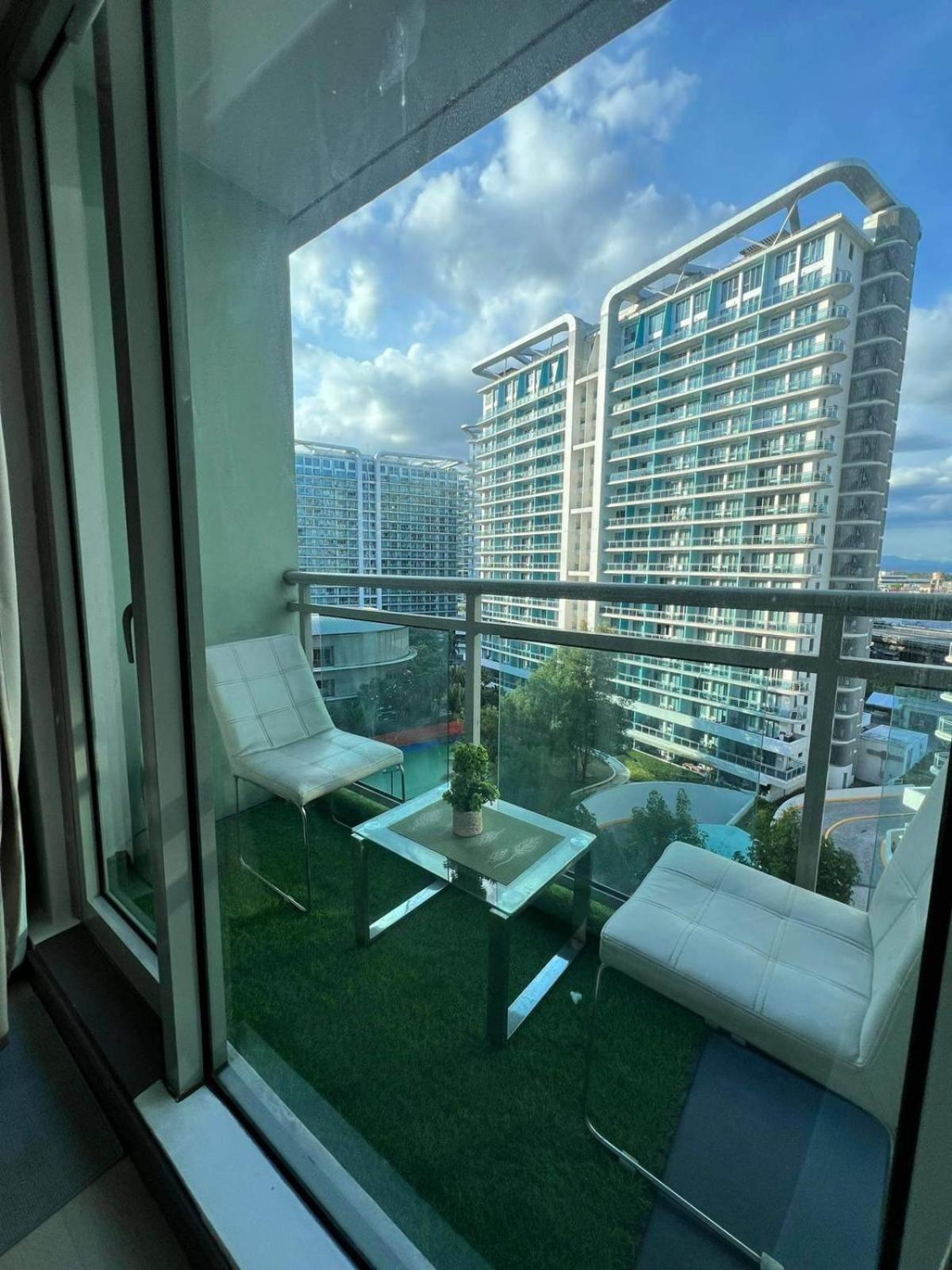 Z At Azure Beach Residents