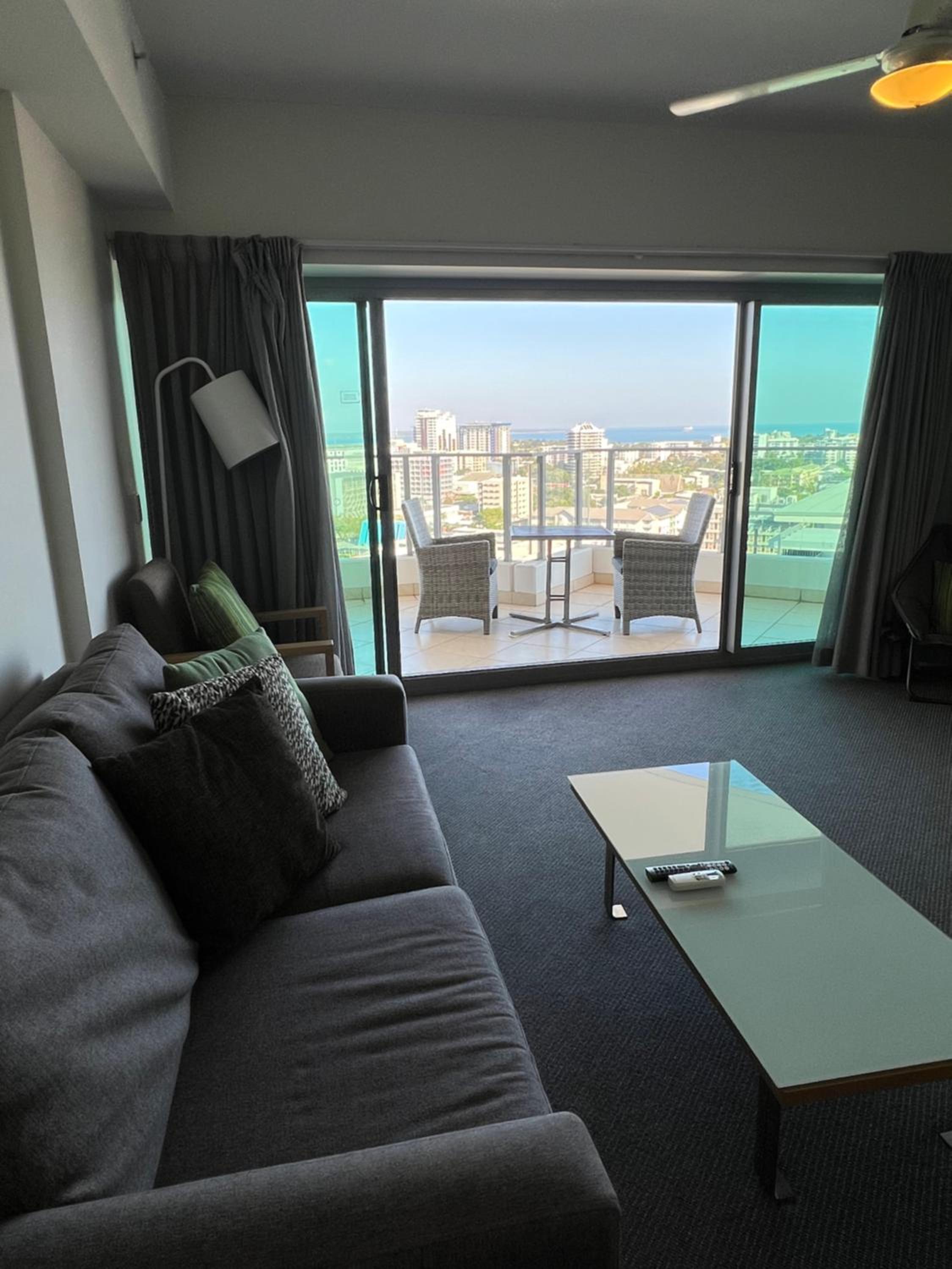 Pandanas 15th floor (Water, City & Sunset views)