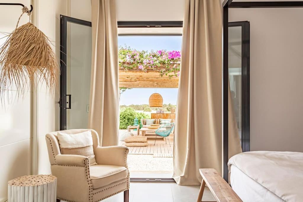 Villa Charming House