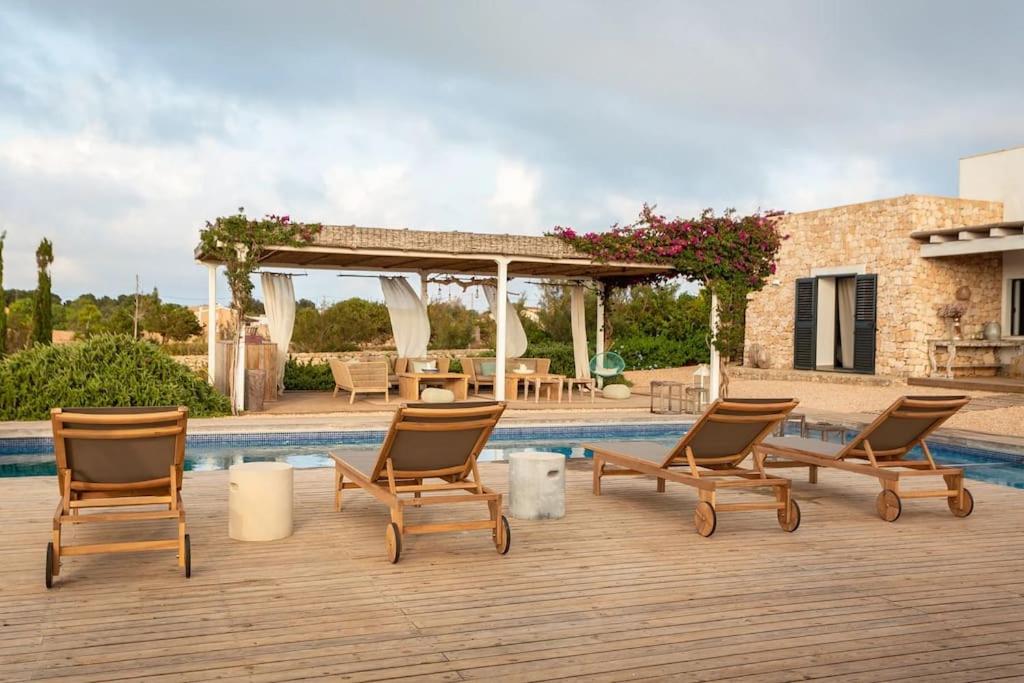 Villa Charming House
