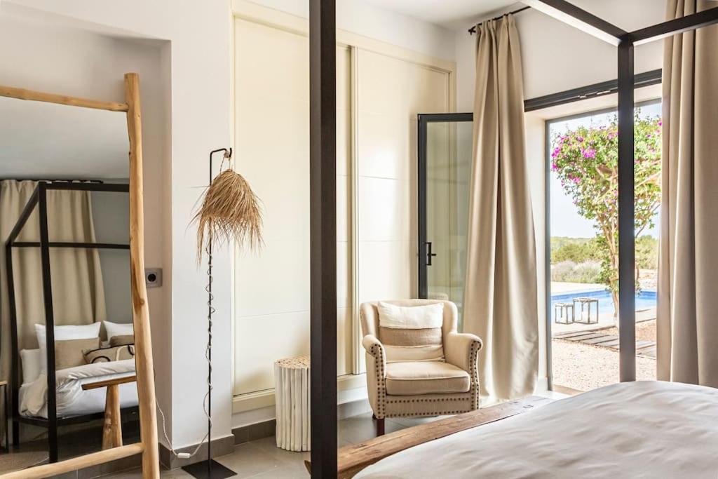 Villa Charming House