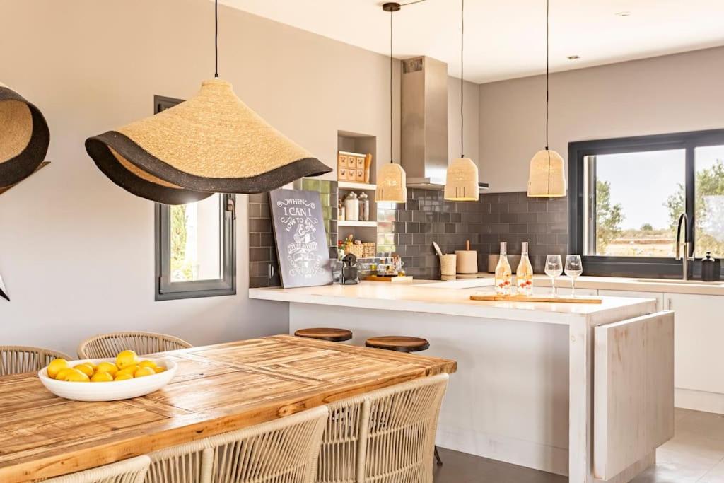 Villa Charming House
