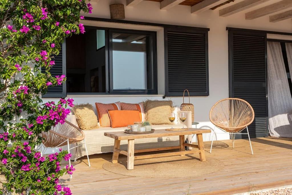 Villa Charming House