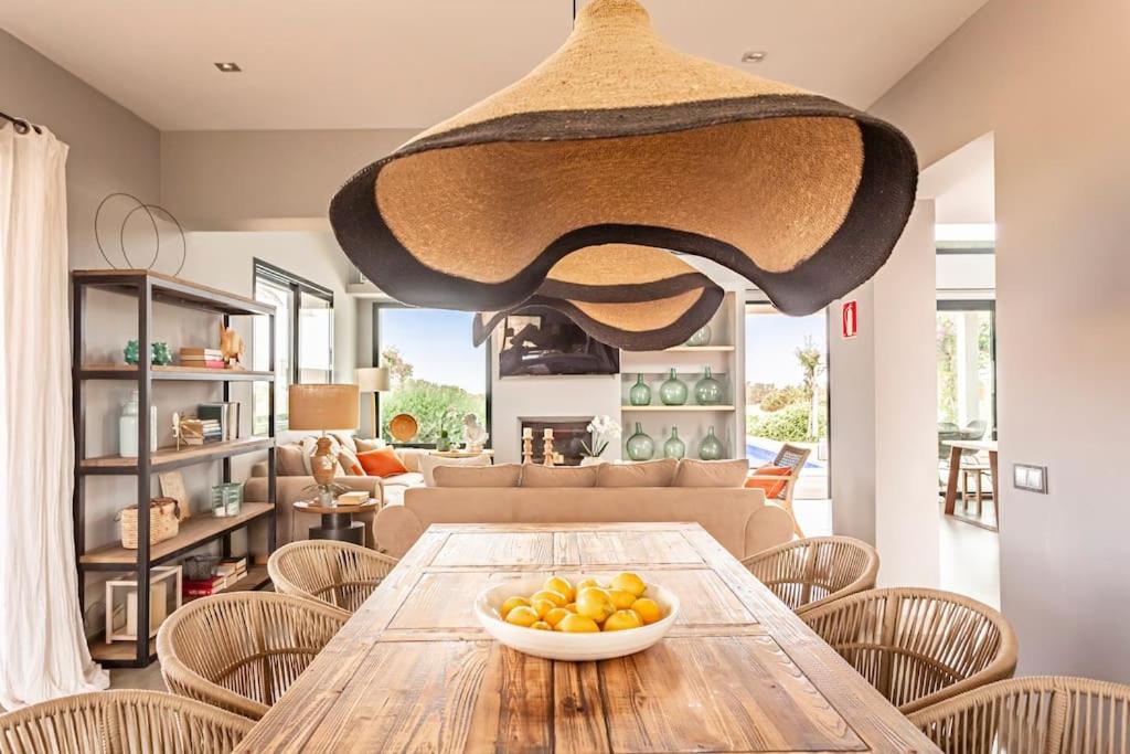 Villa Charming House