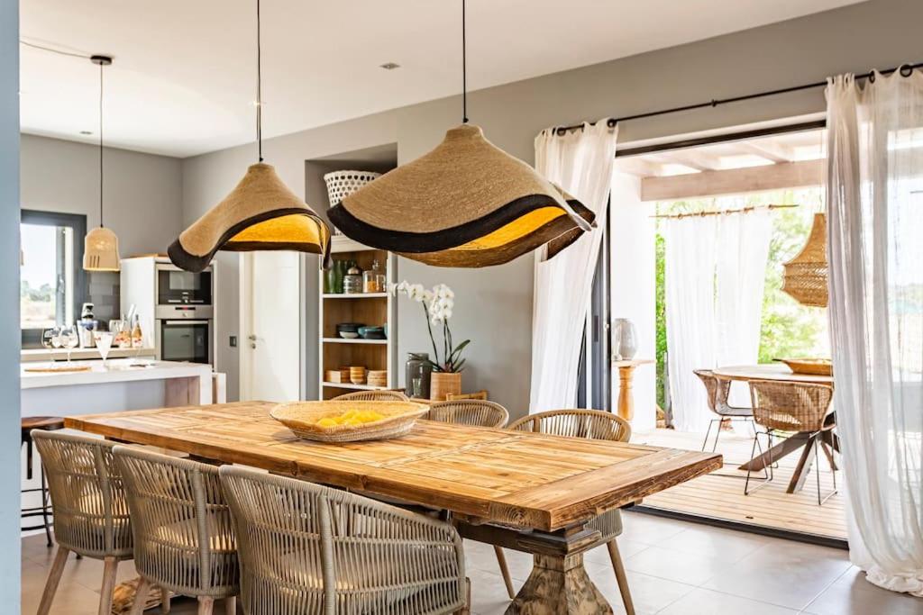 Villa Charming House