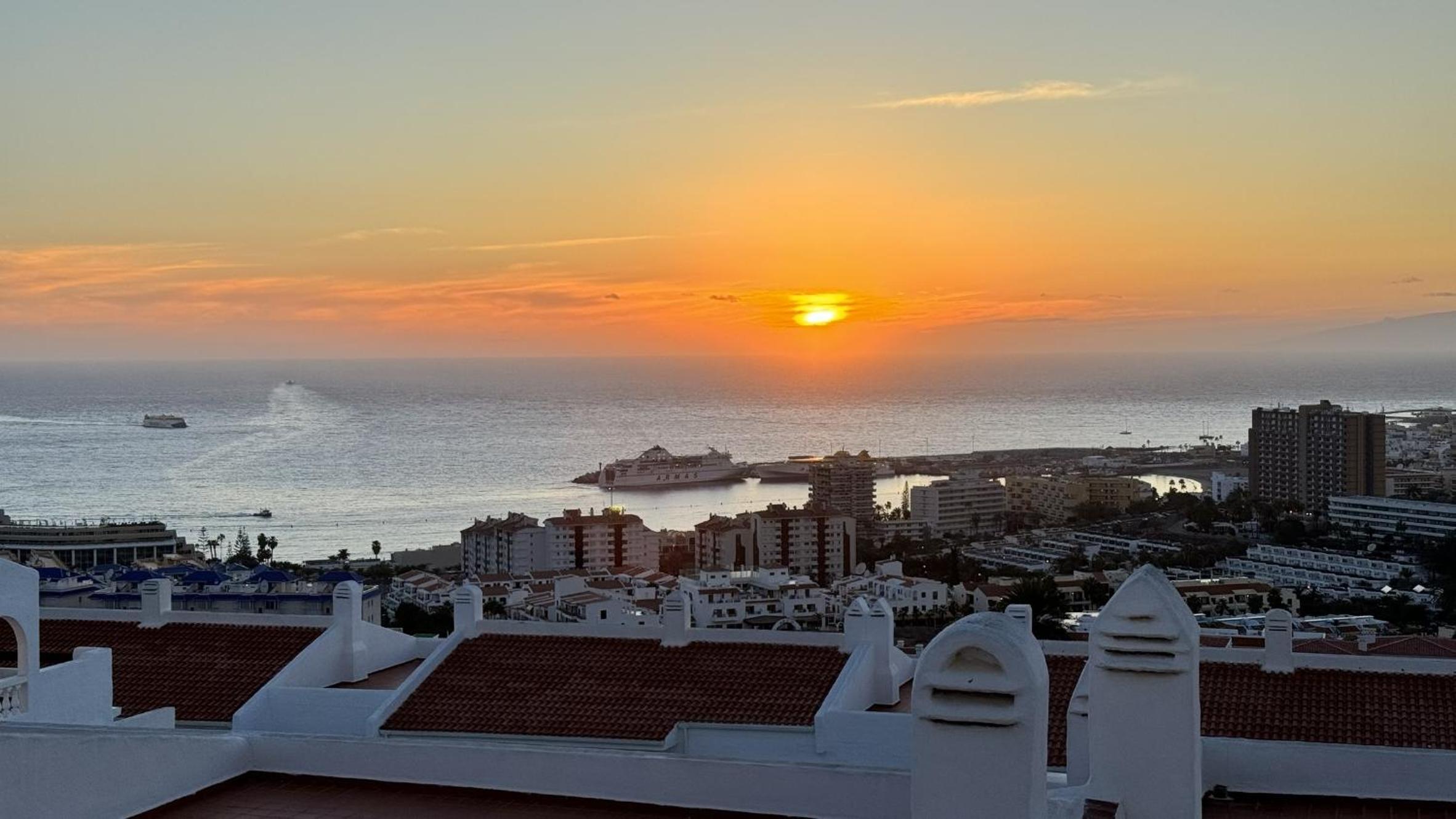 Amazing Los Cristianos Panoramatic View Home
