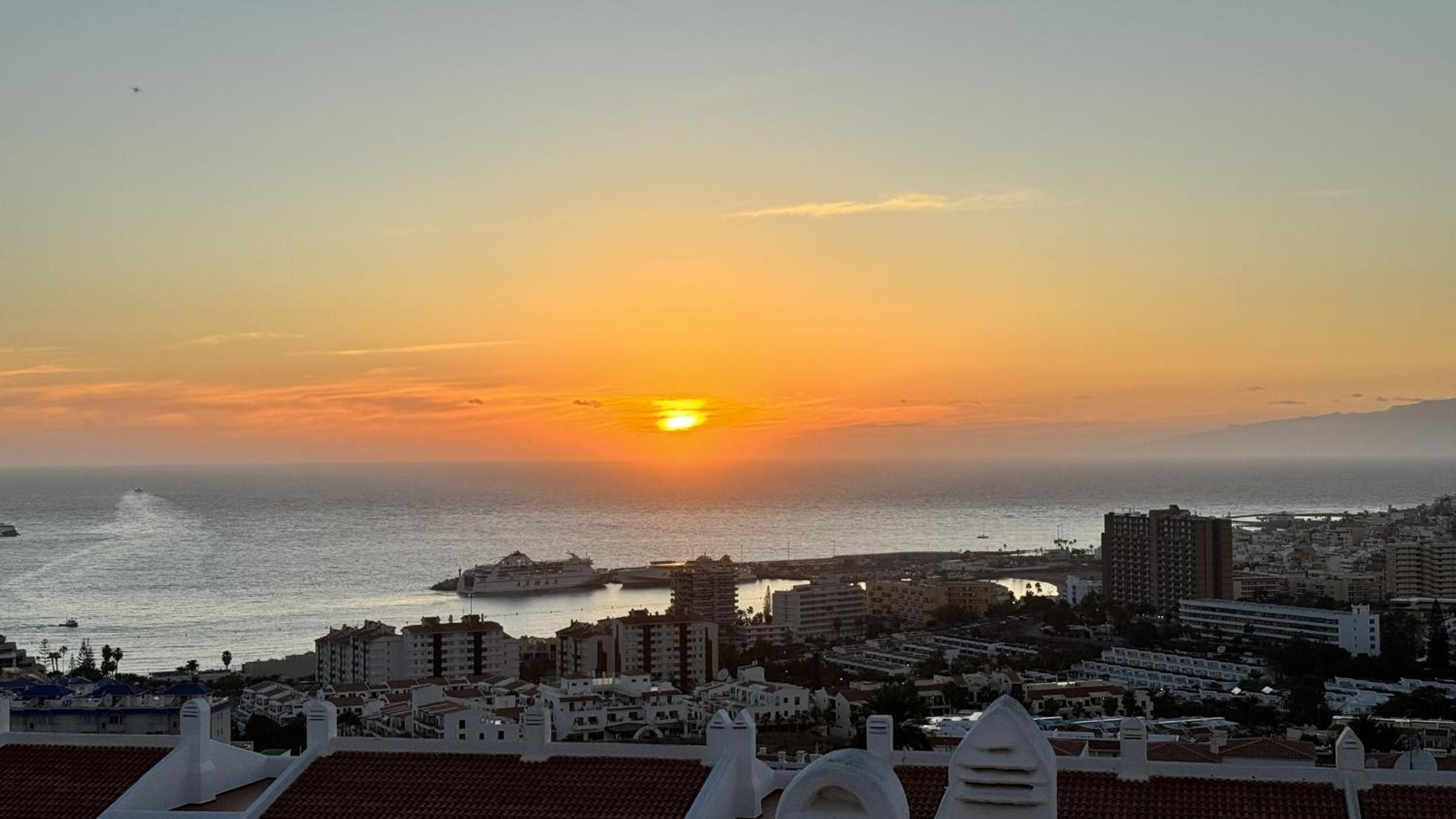 Amazing Los Cristianos Panoramatic View Home