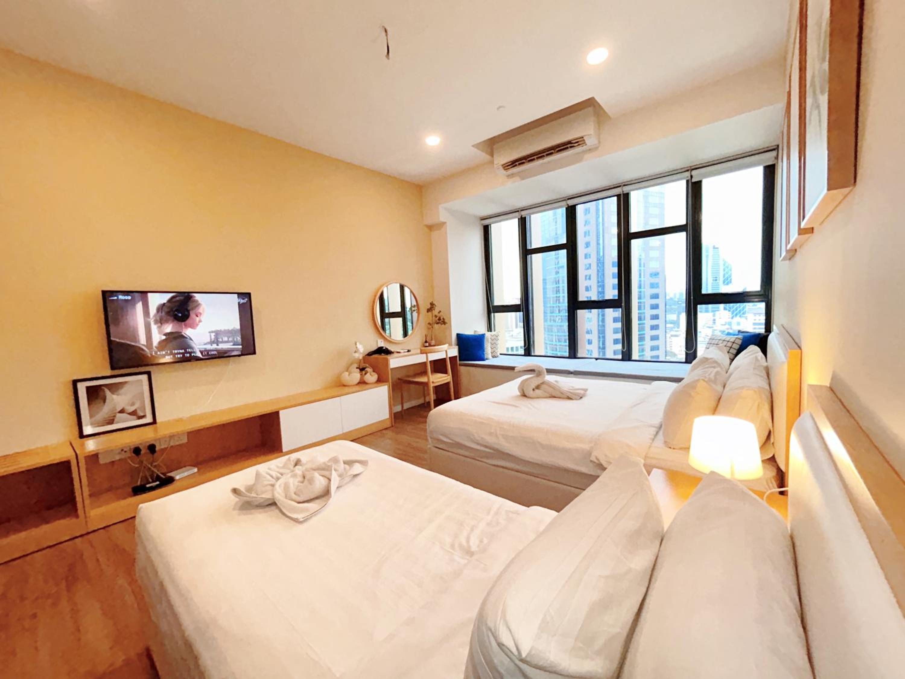 Ceylonz Suites by Manhattan Group
