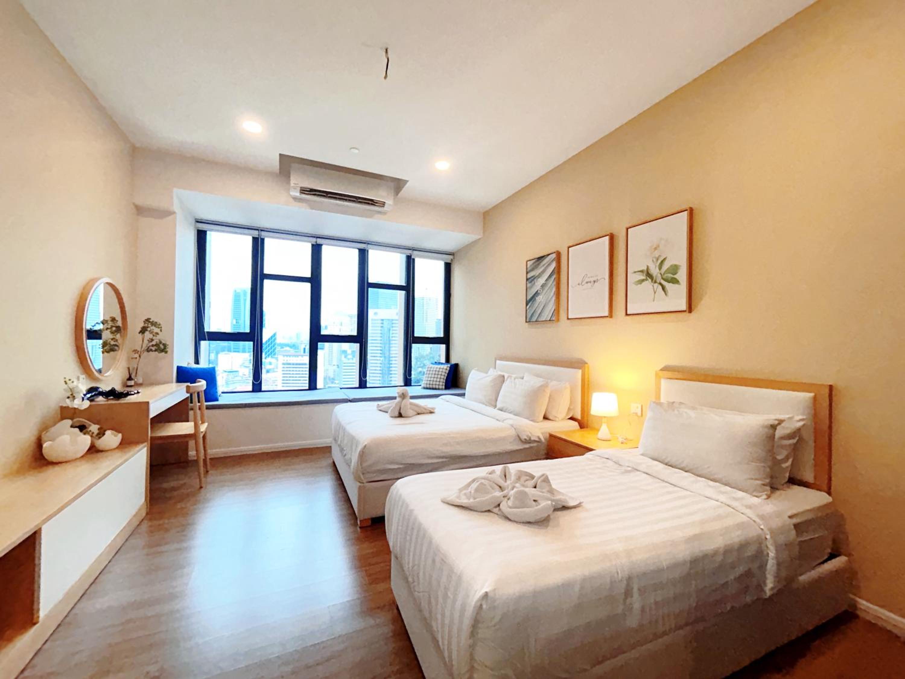 Ceylonz Suites by Manhattan Group