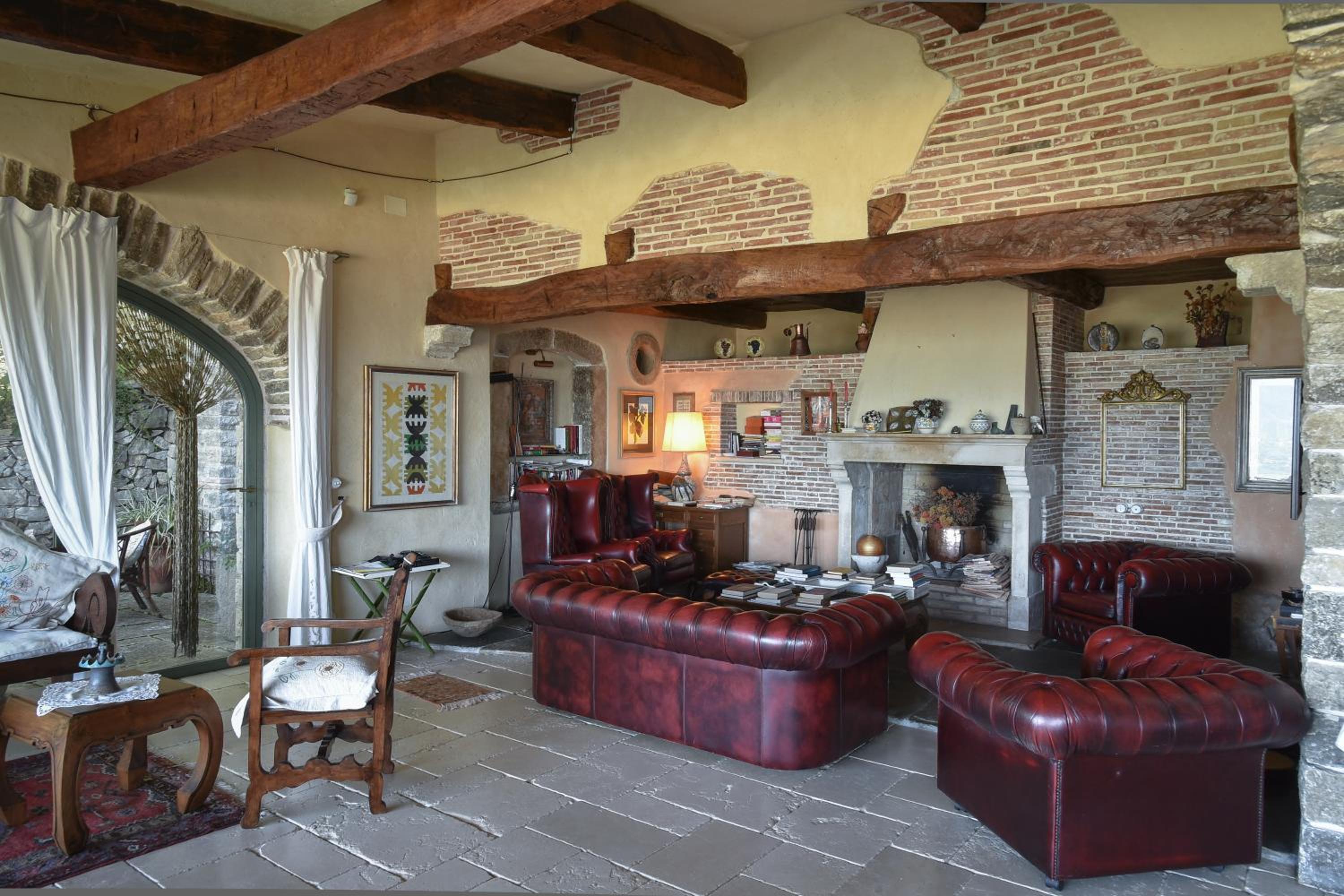 Masseria Chiaie Traverse view 5