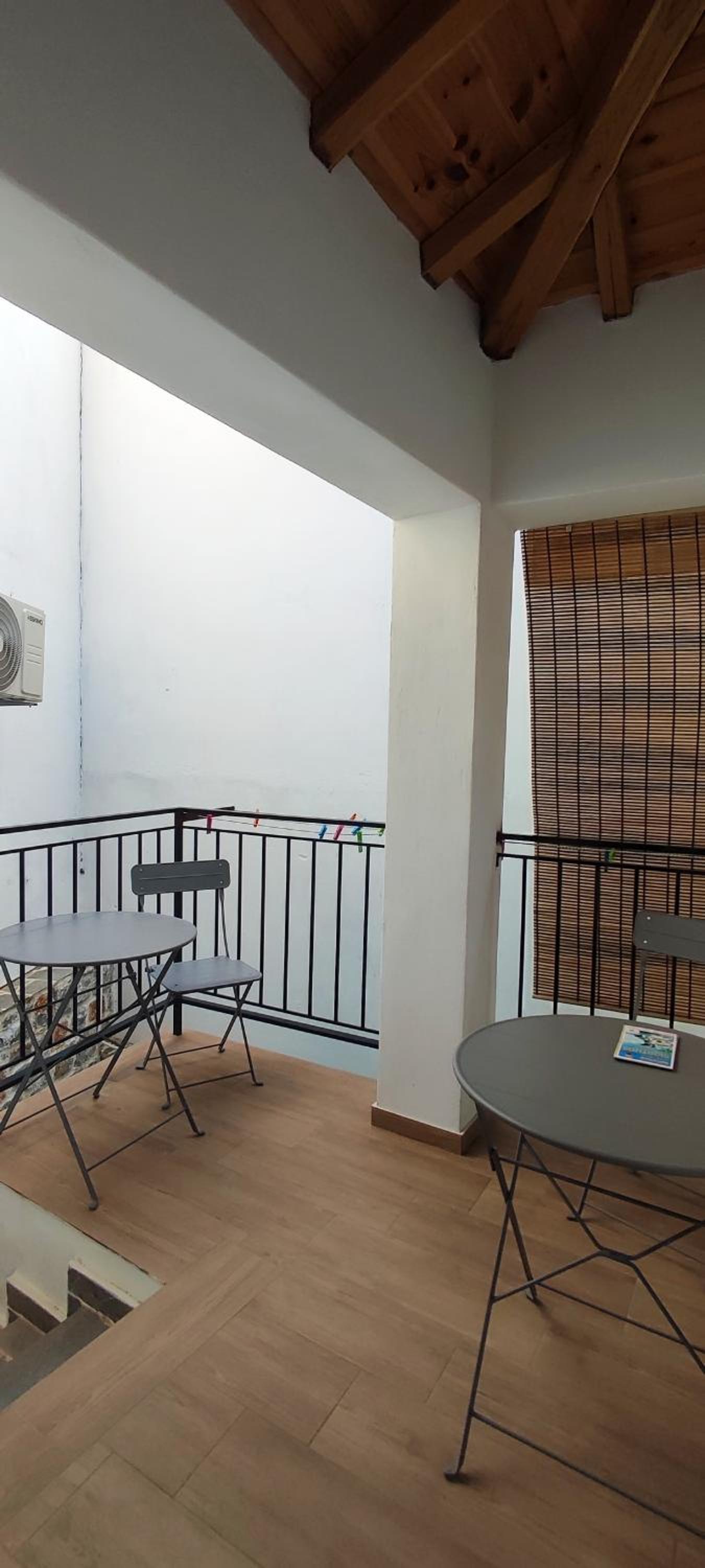 Studio Azzuro