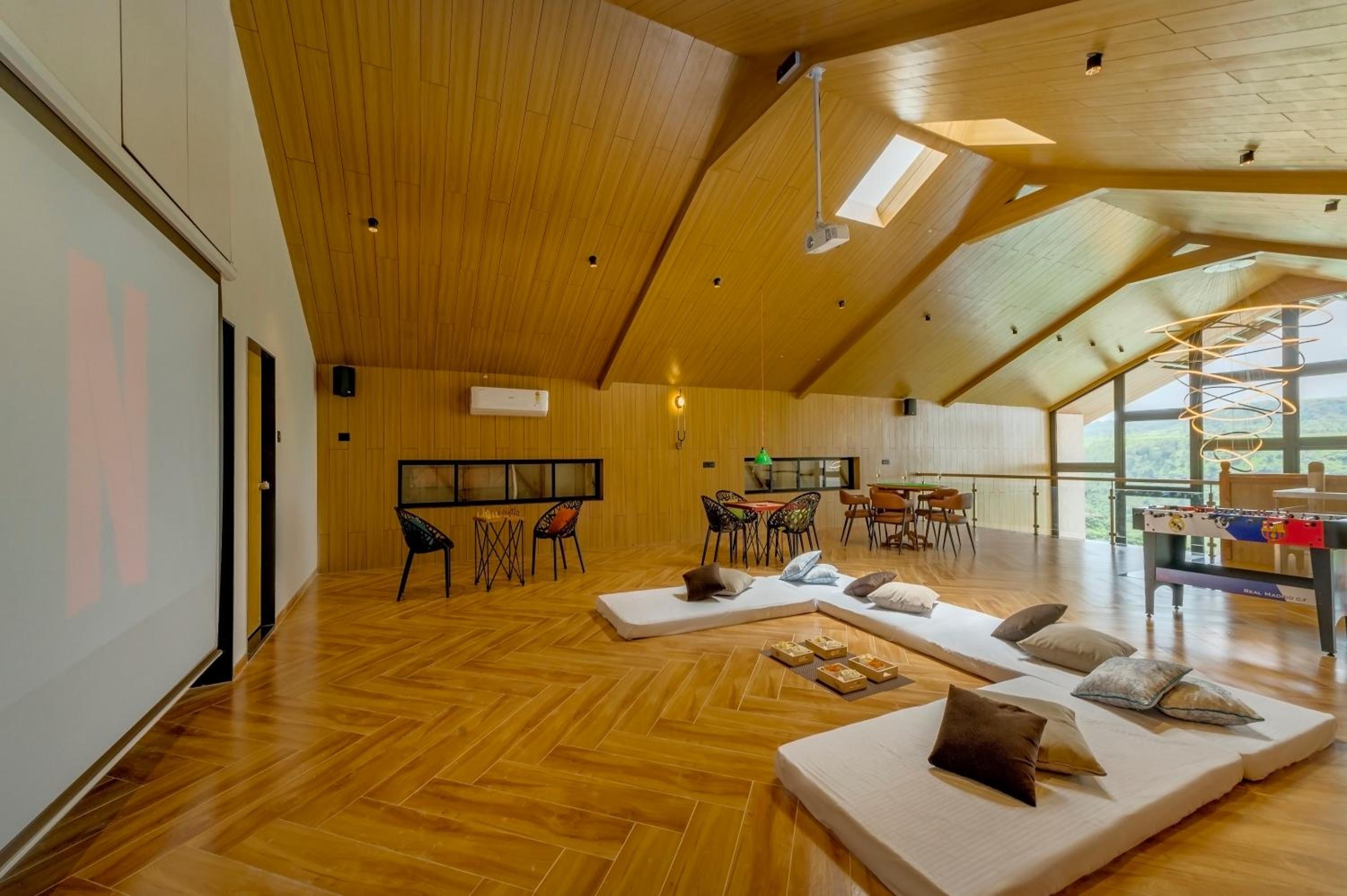 lounge