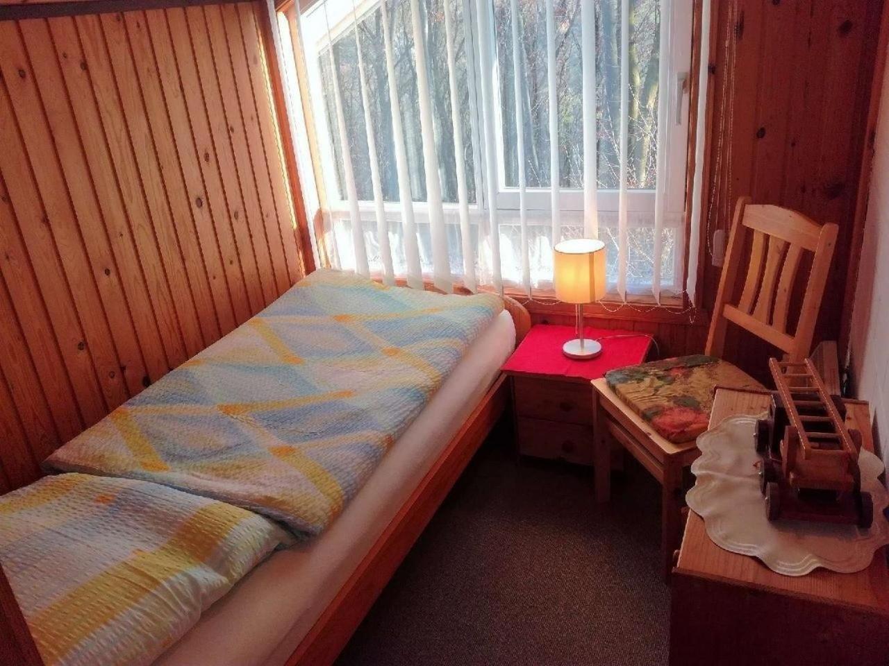 Gemütliches Ferienhaus in Rott mit Sauna, Grill und Terrasse