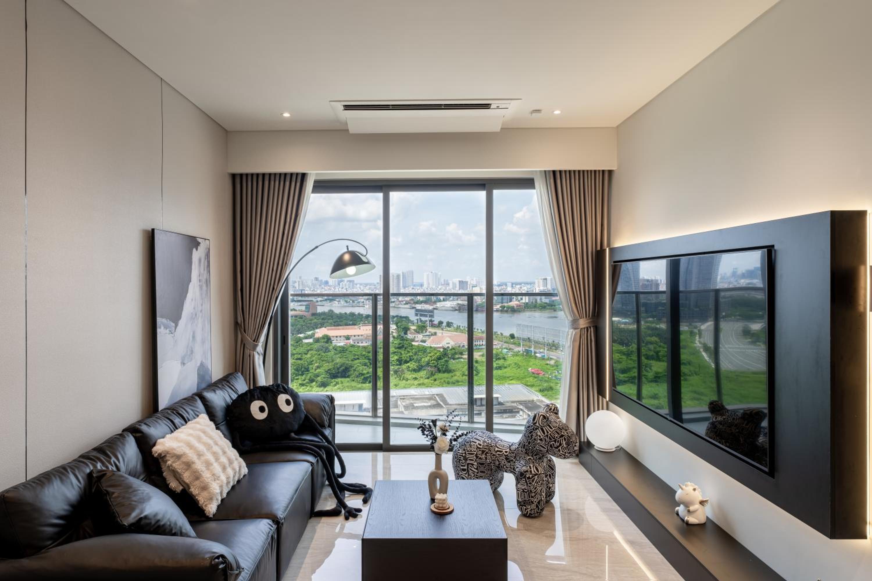 Metropole Thu Thiem - Tiff's Opera Suite