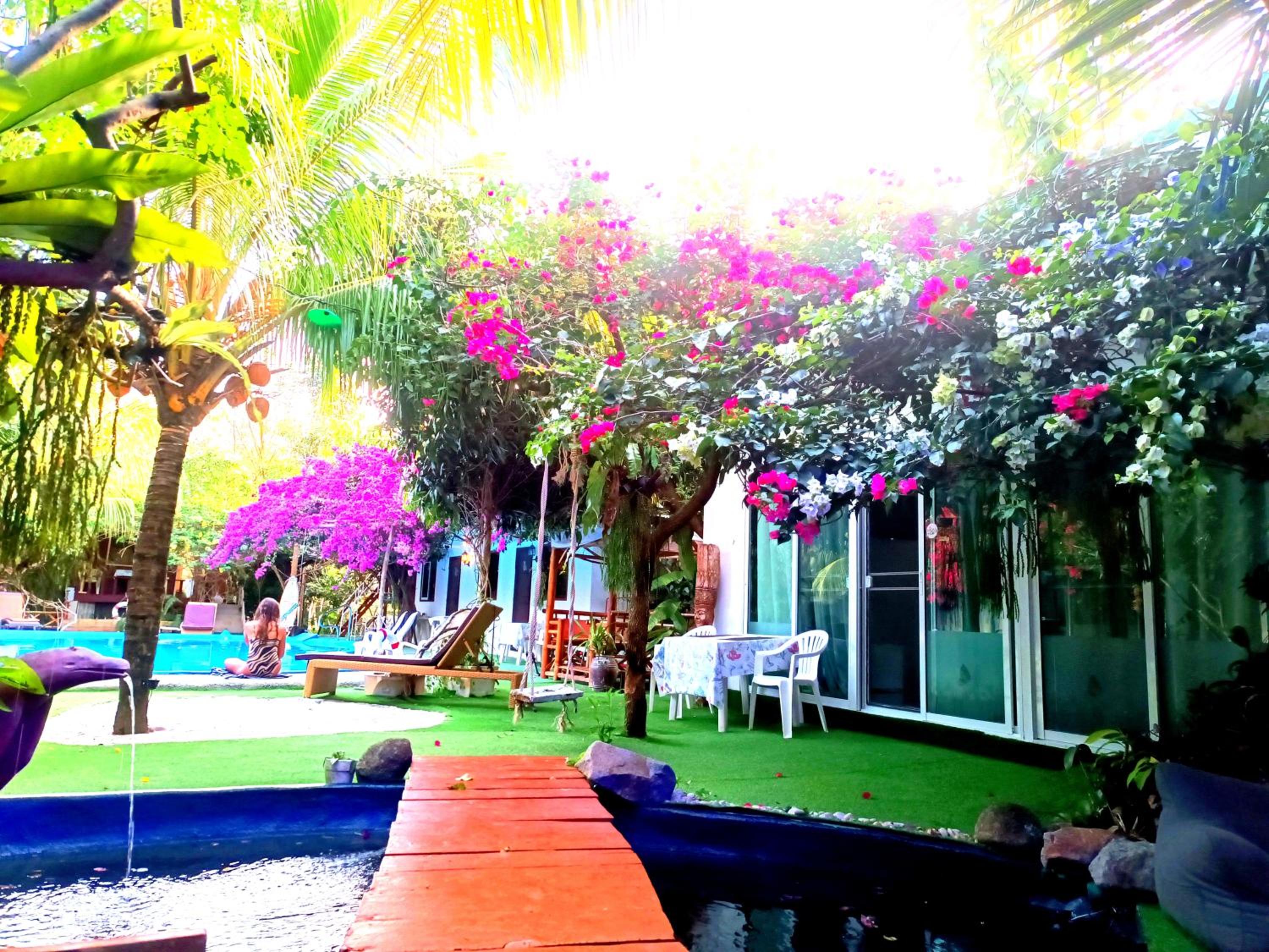 OASIS Phuket Airport