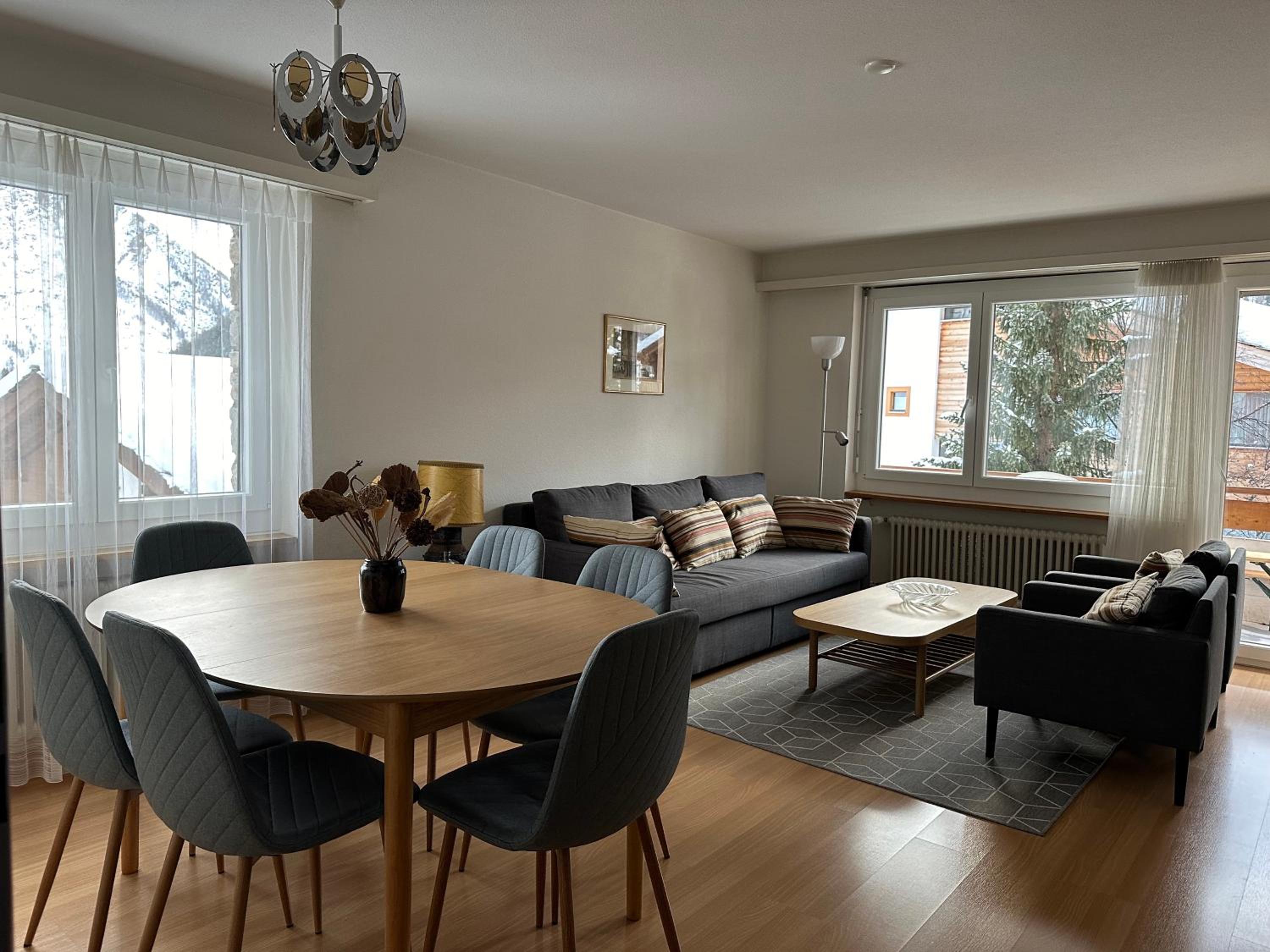 Near ski slopes 2 bedrooms apartment with balcony view 2