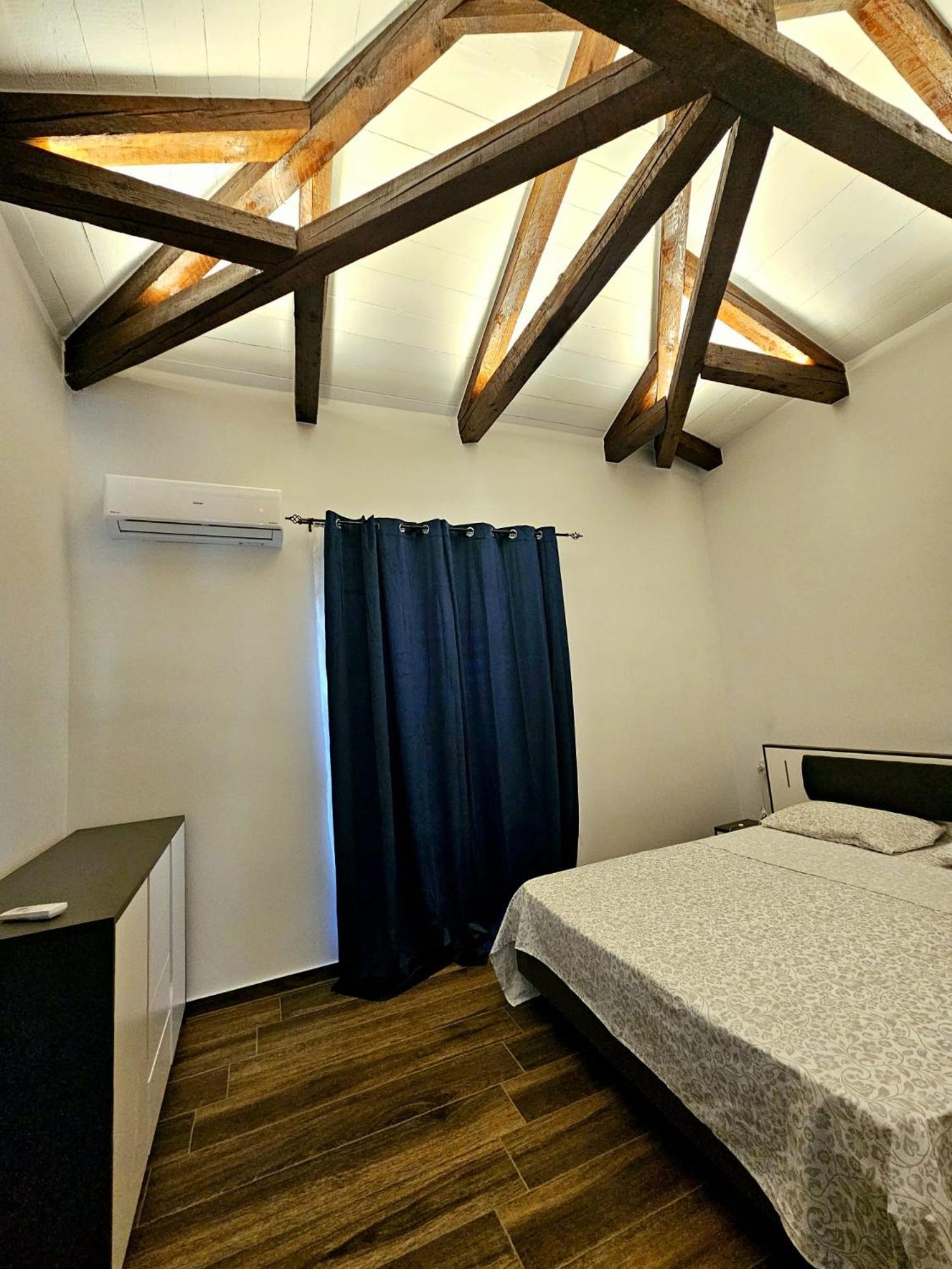 Windmill Apartments