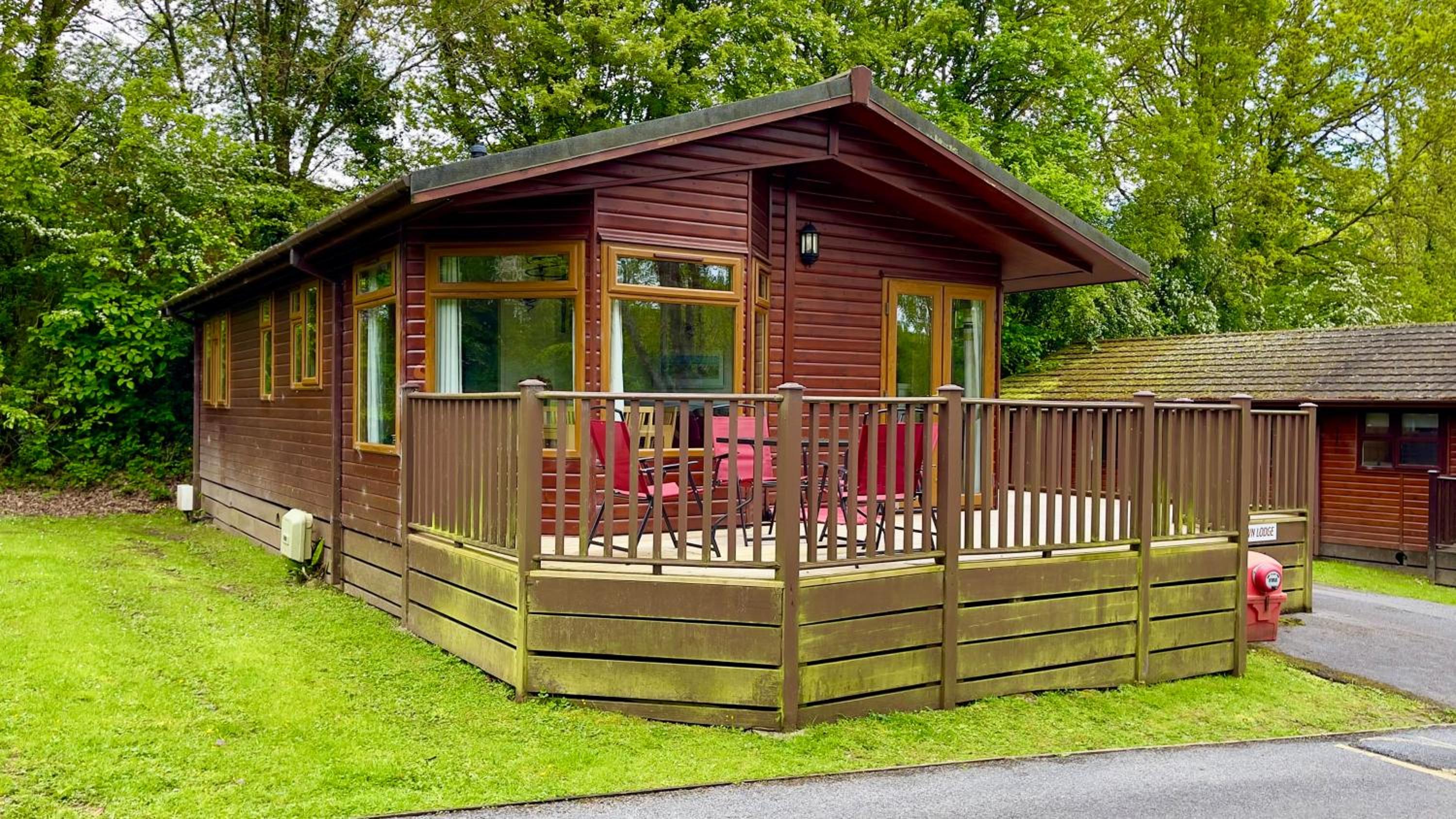 Rustic Fawn Lodge - Finlake Spa Reaort - Devon Holiday view 2