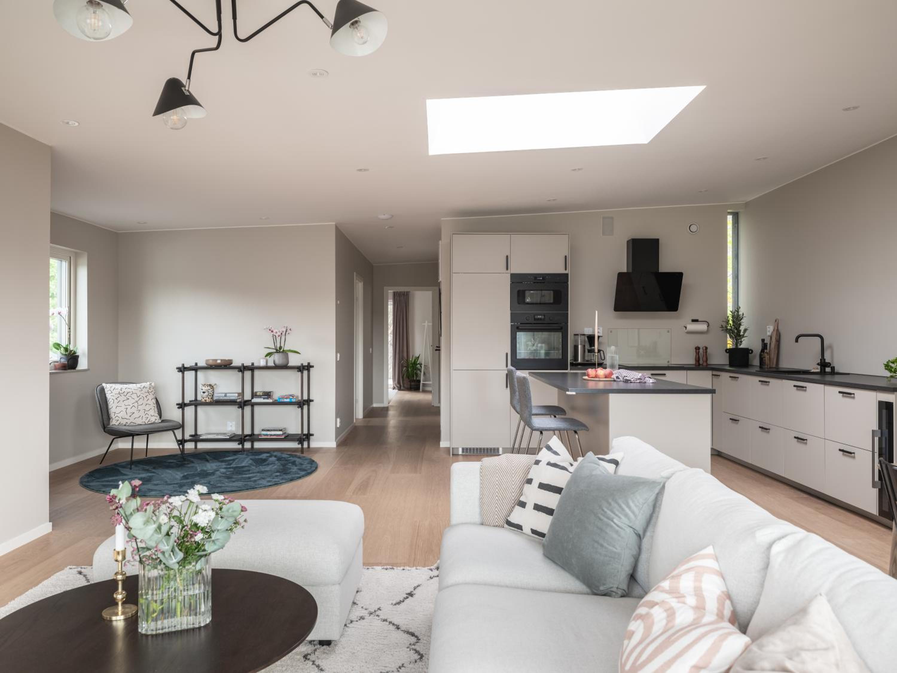 Luxury Modern Home near Gothenburg & 3 min t Beach view 4