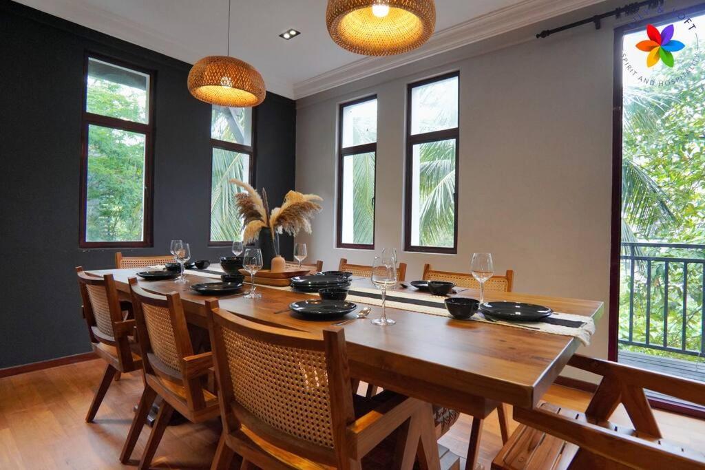 Damansara Villa with Pool - Electronic Dart, BBQ, Karaoke