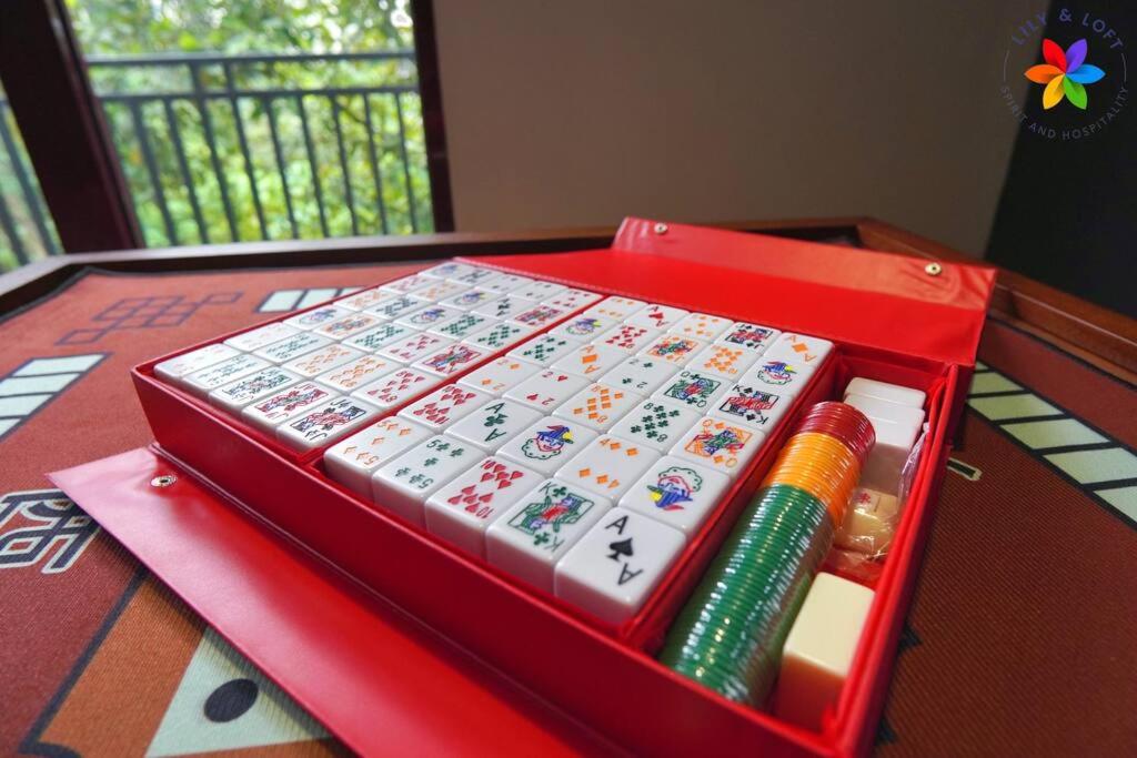 Damansara Villa with Pool - Electronic Dart, BBQ, Karaoke