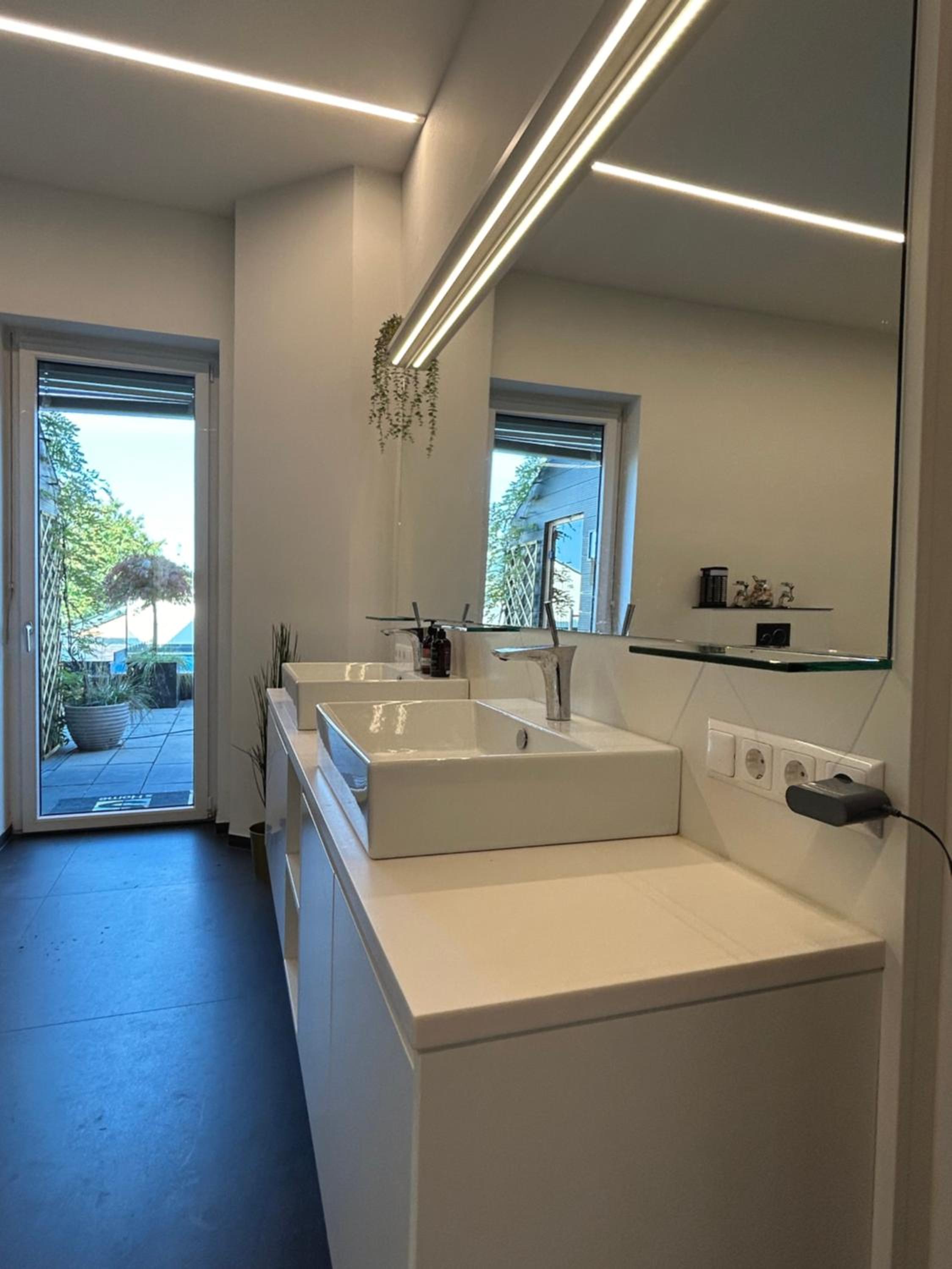 KUNST-VILLA Apartments Suite mit Sauna, GrazSüd, Apartment mit Gartenblick ohne Sauna