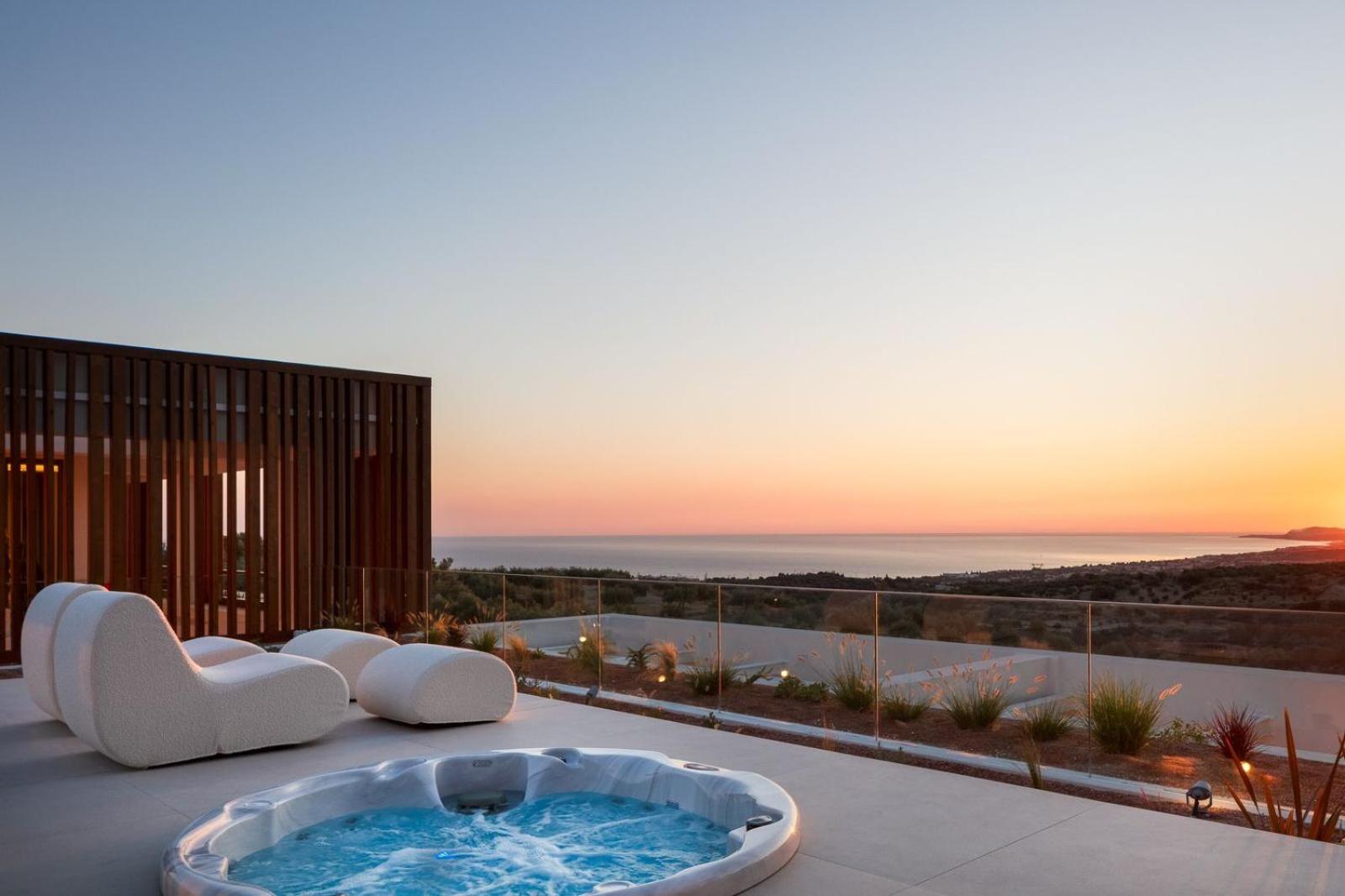 Stella Cadente - Awaken to 5star Luxury by etouri