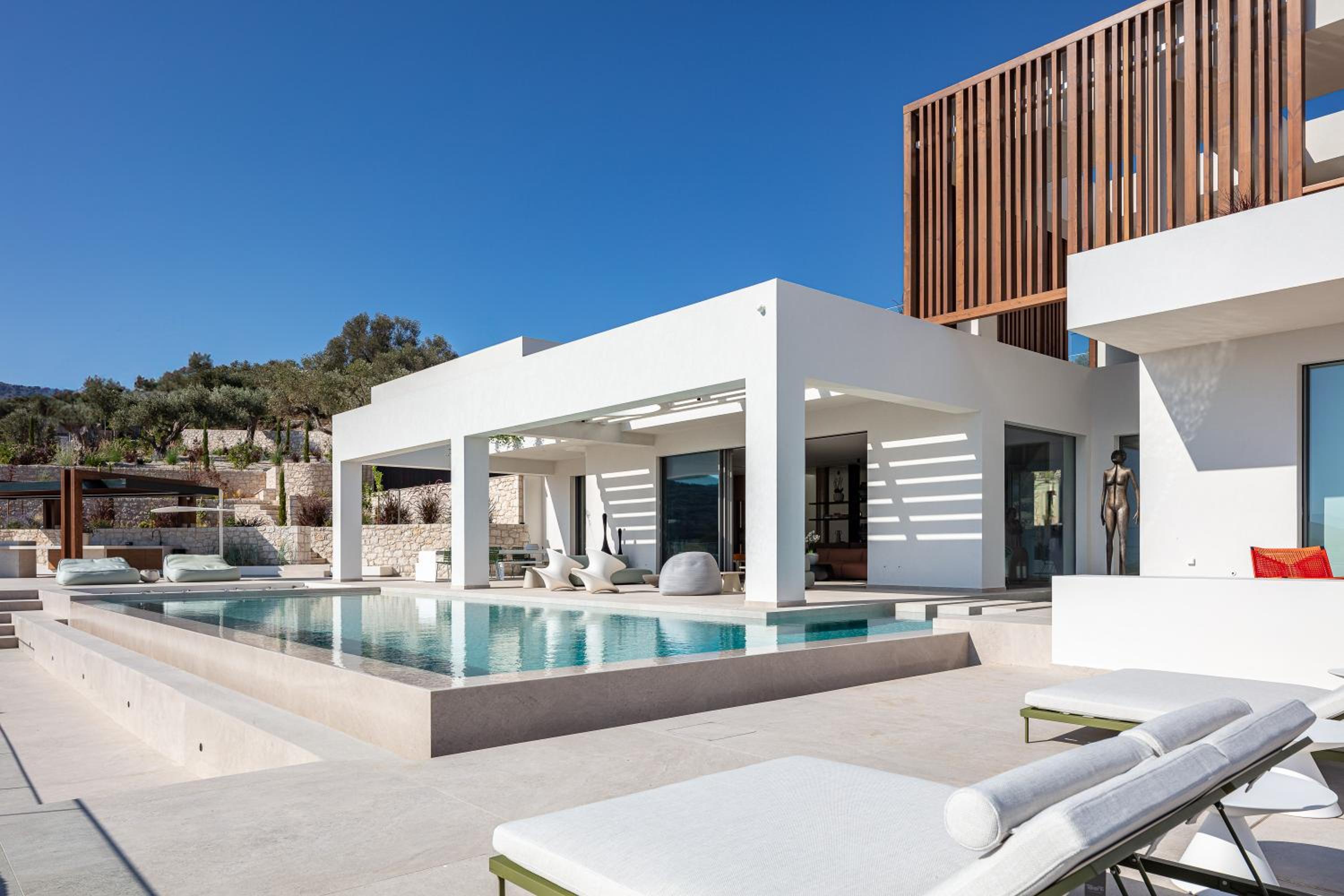 Stella Cadente - Awaken to 5star Luxury by etouri