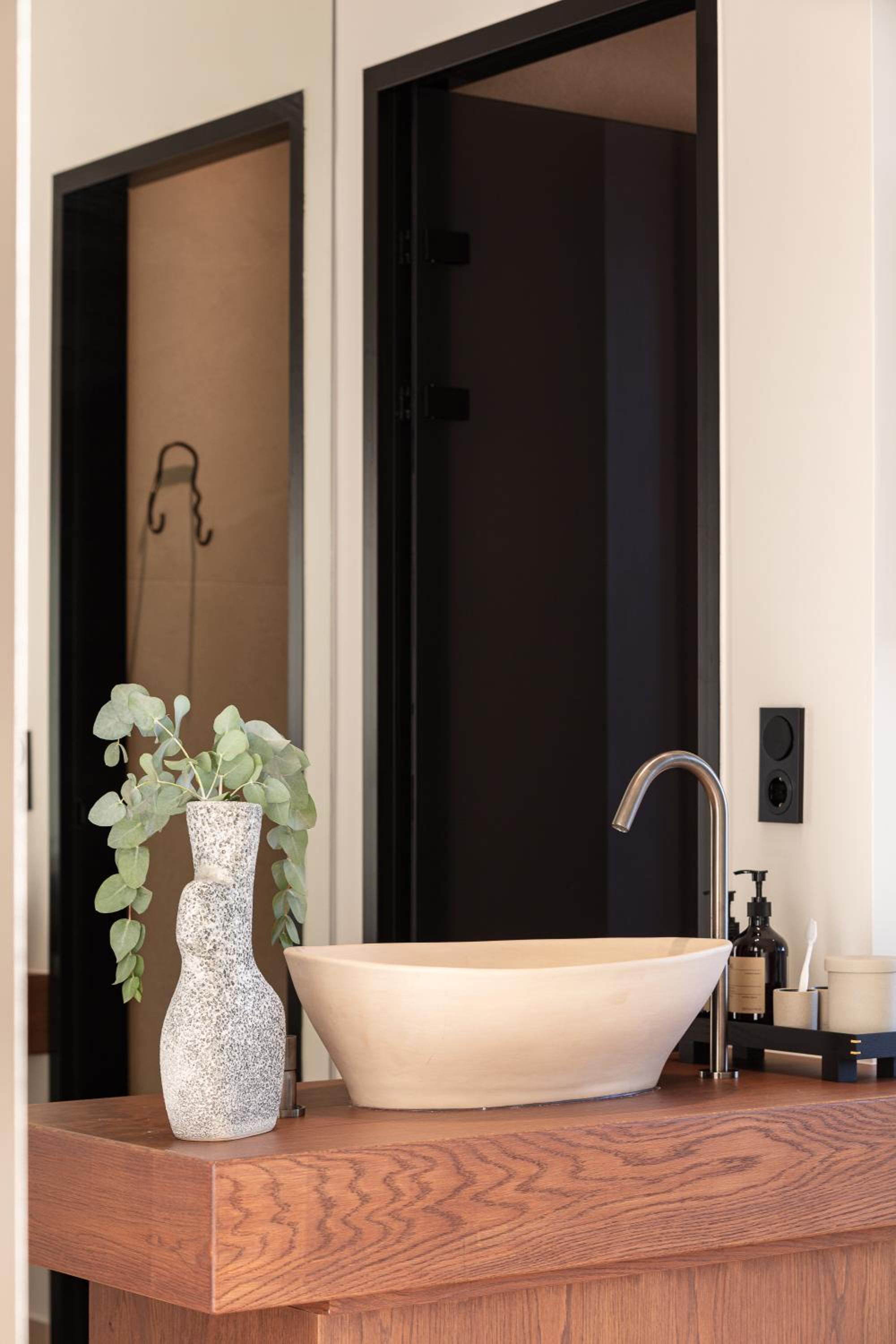 Stella Cadente - Awaken to 5star Luxury by etouri