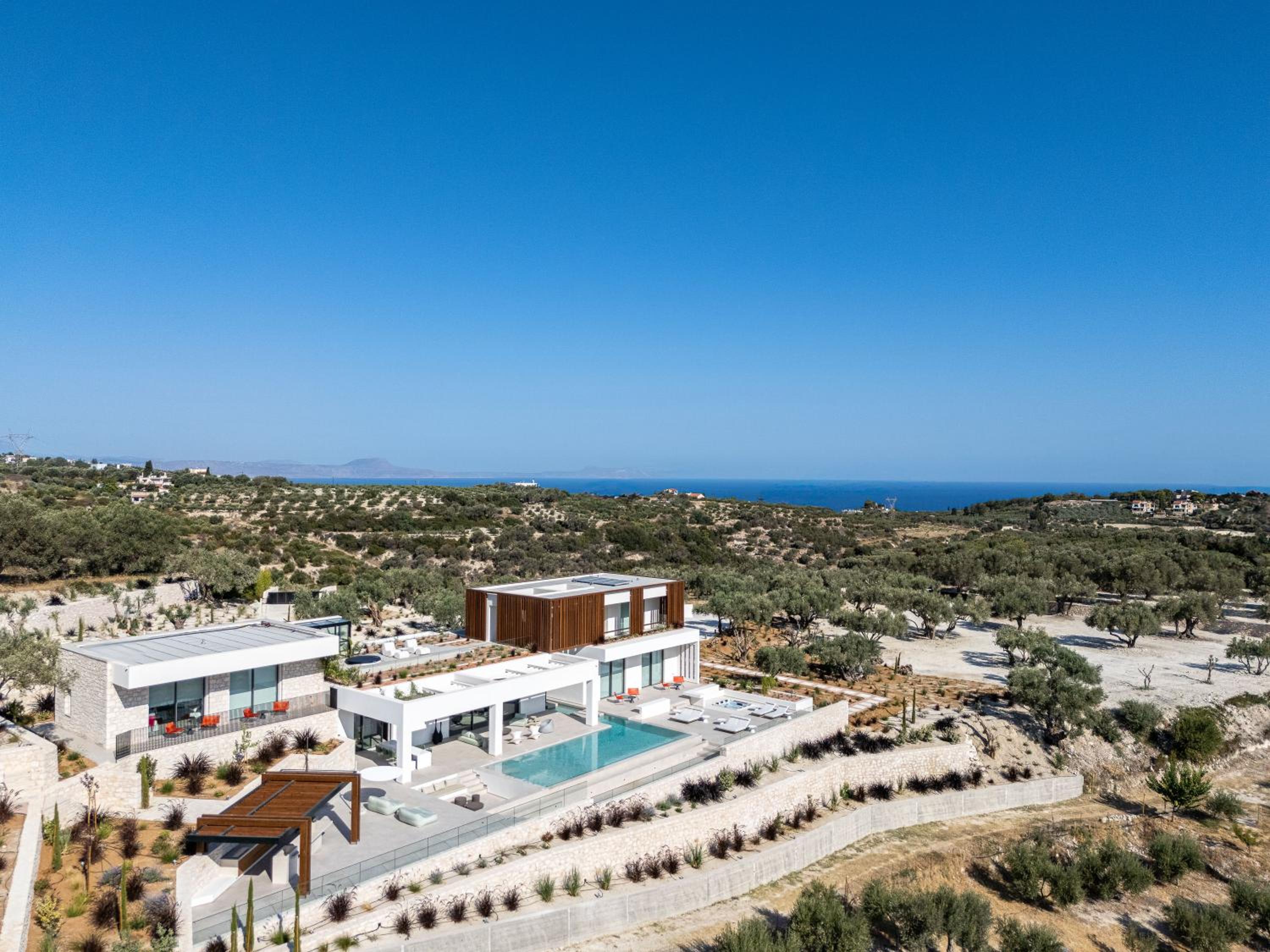 Stella Cadente - Awaken to 5star Luxury by etouri