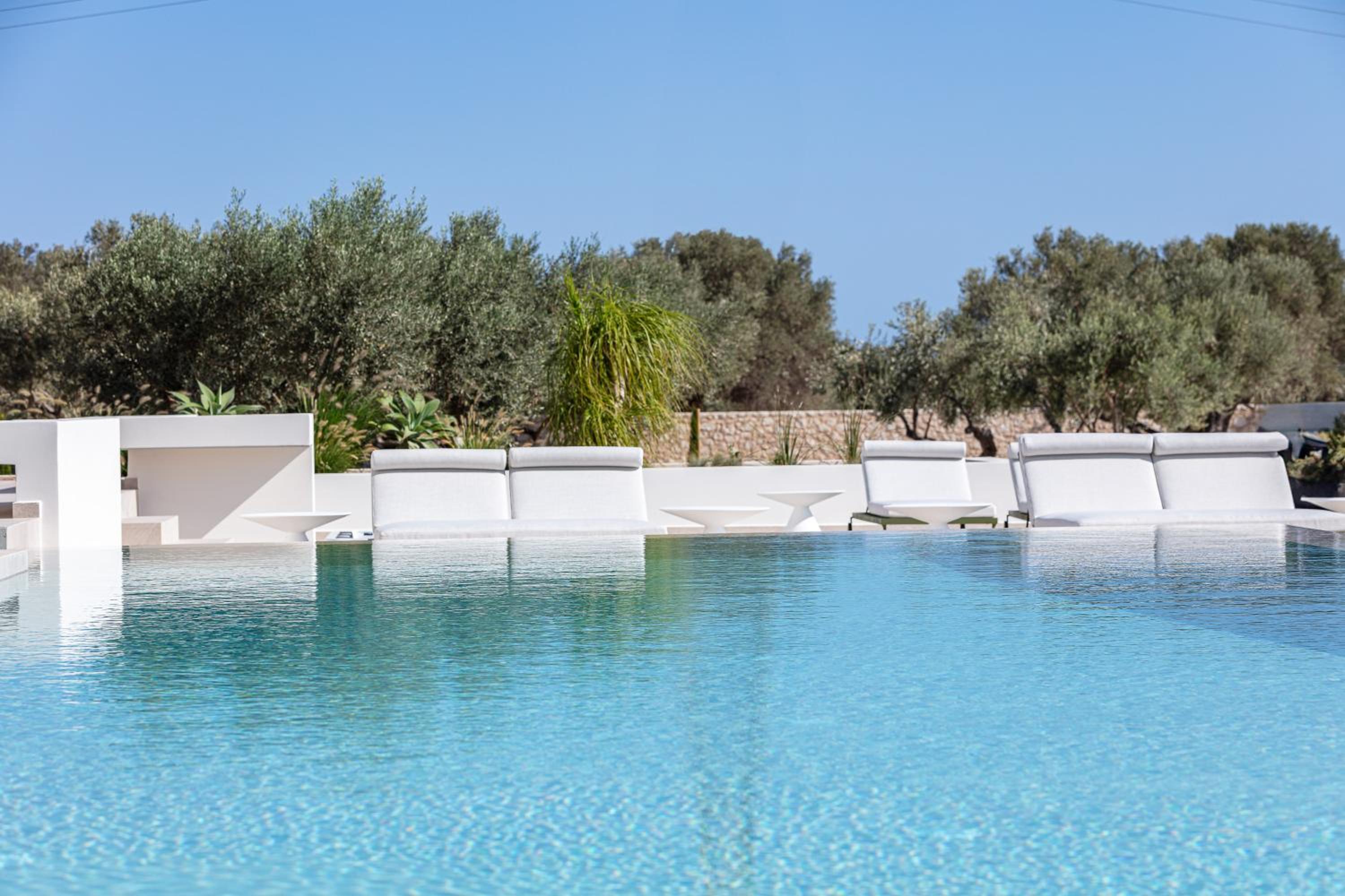 Stella Cadente - Awaken to 5star Luxury by etouri