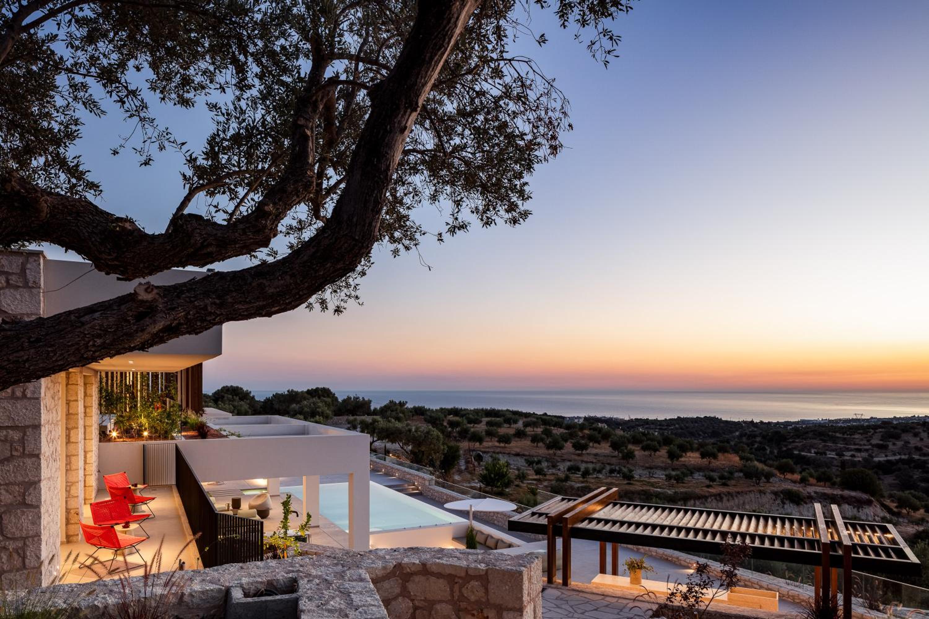 Stella Cadente - Awaken to 5star Luxury by etouri