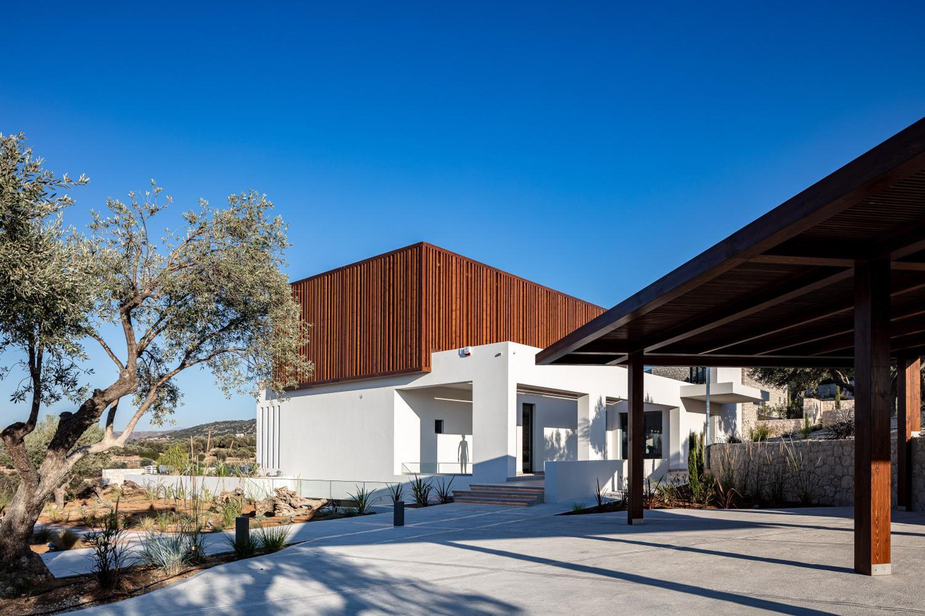 Stella Cadente - Awaken to 5star Luxury by etouri
