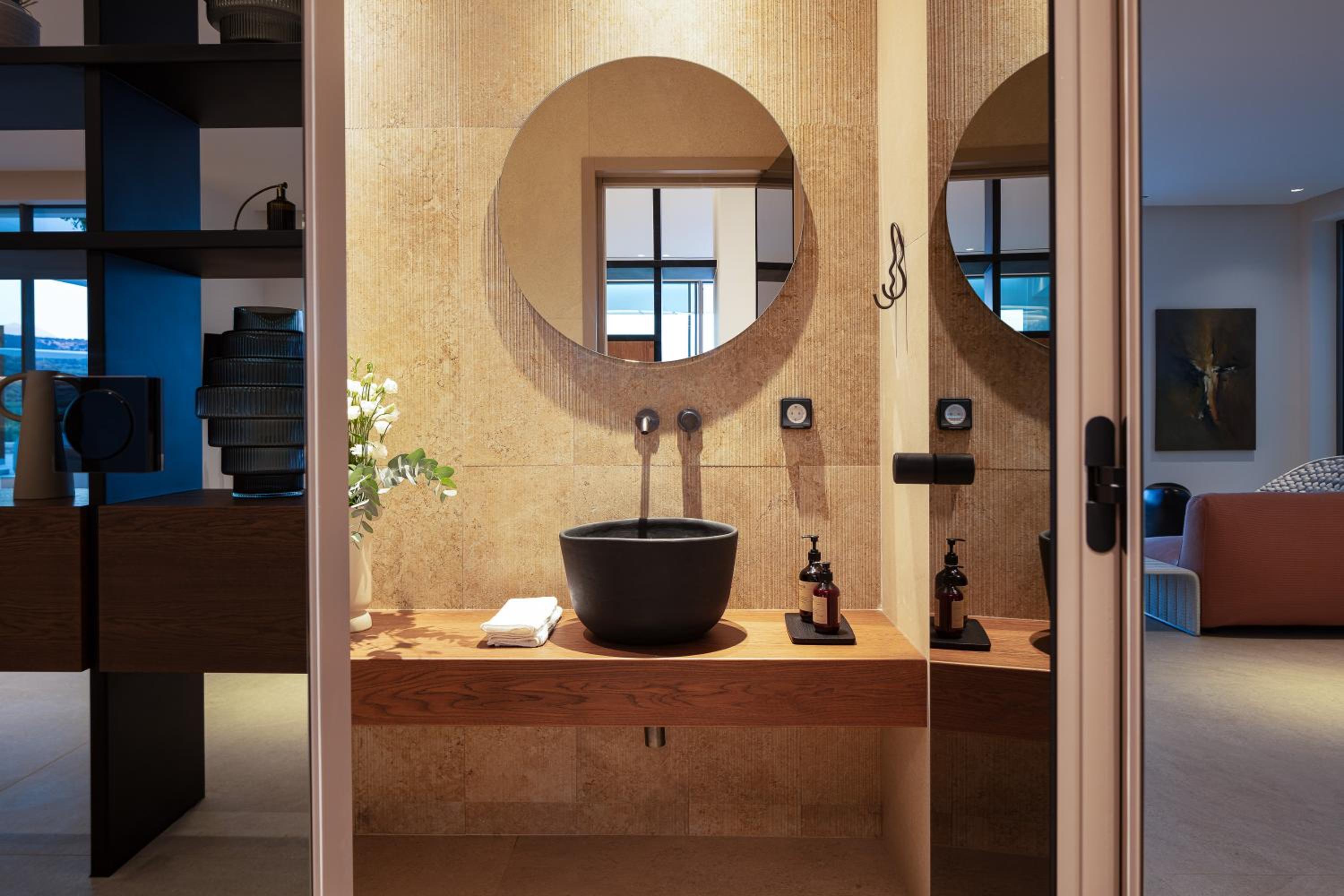 Stella Cadente - Awaken to 5star Luxury by etouri