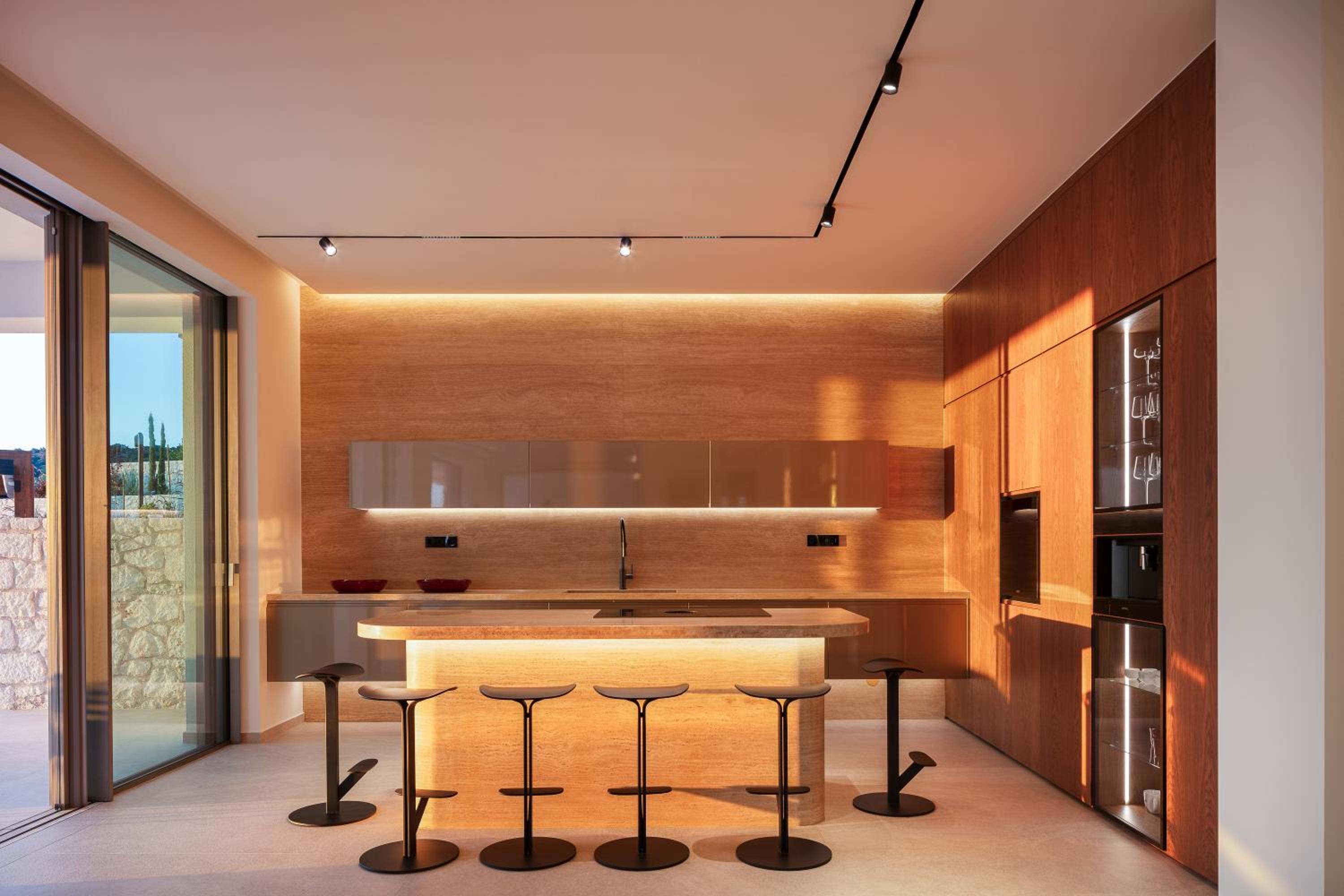 Stella Cadente - Awaken to 5star Luxury by etouri