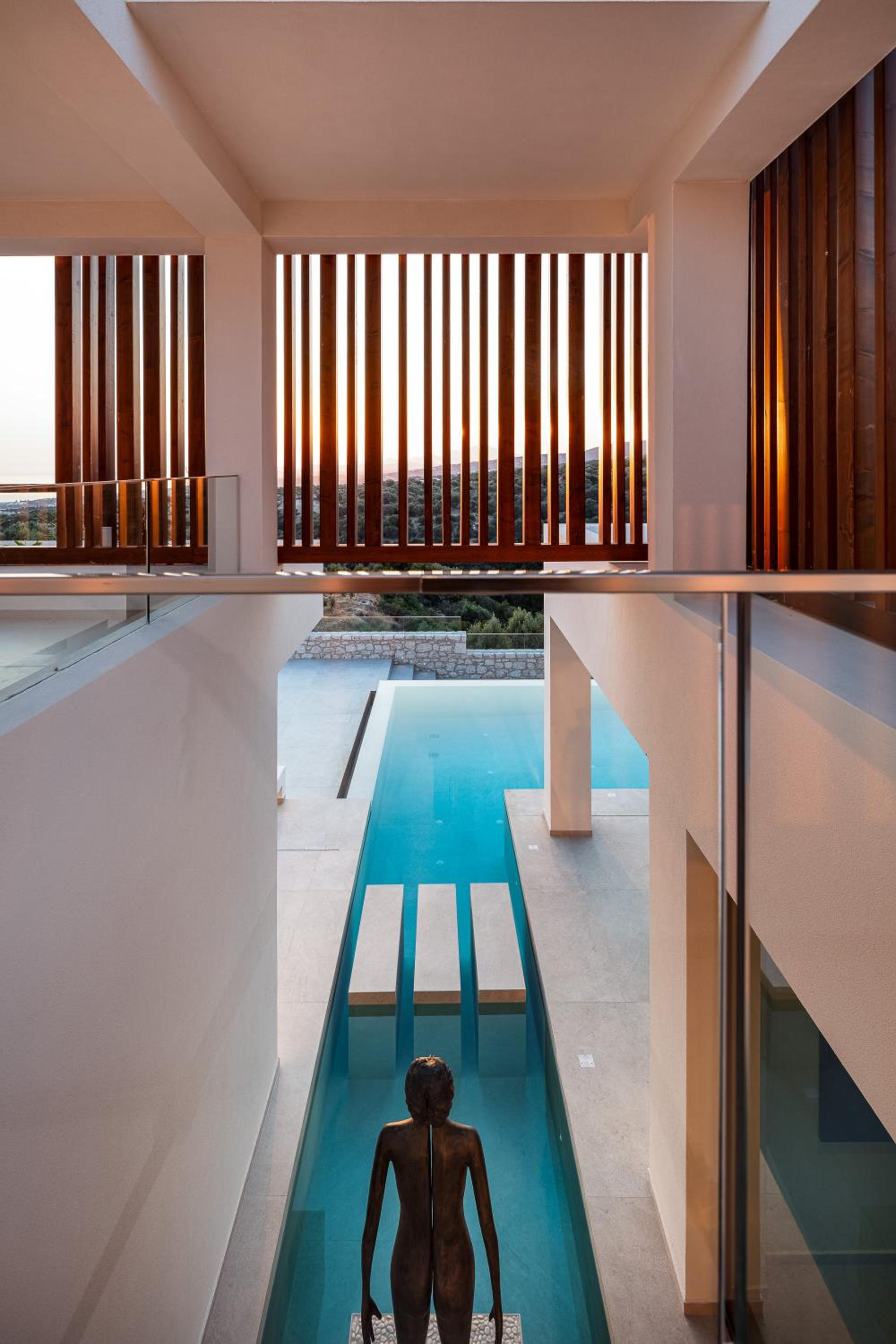 Stella Cadente - Awaken to 5star Luxury by etouri