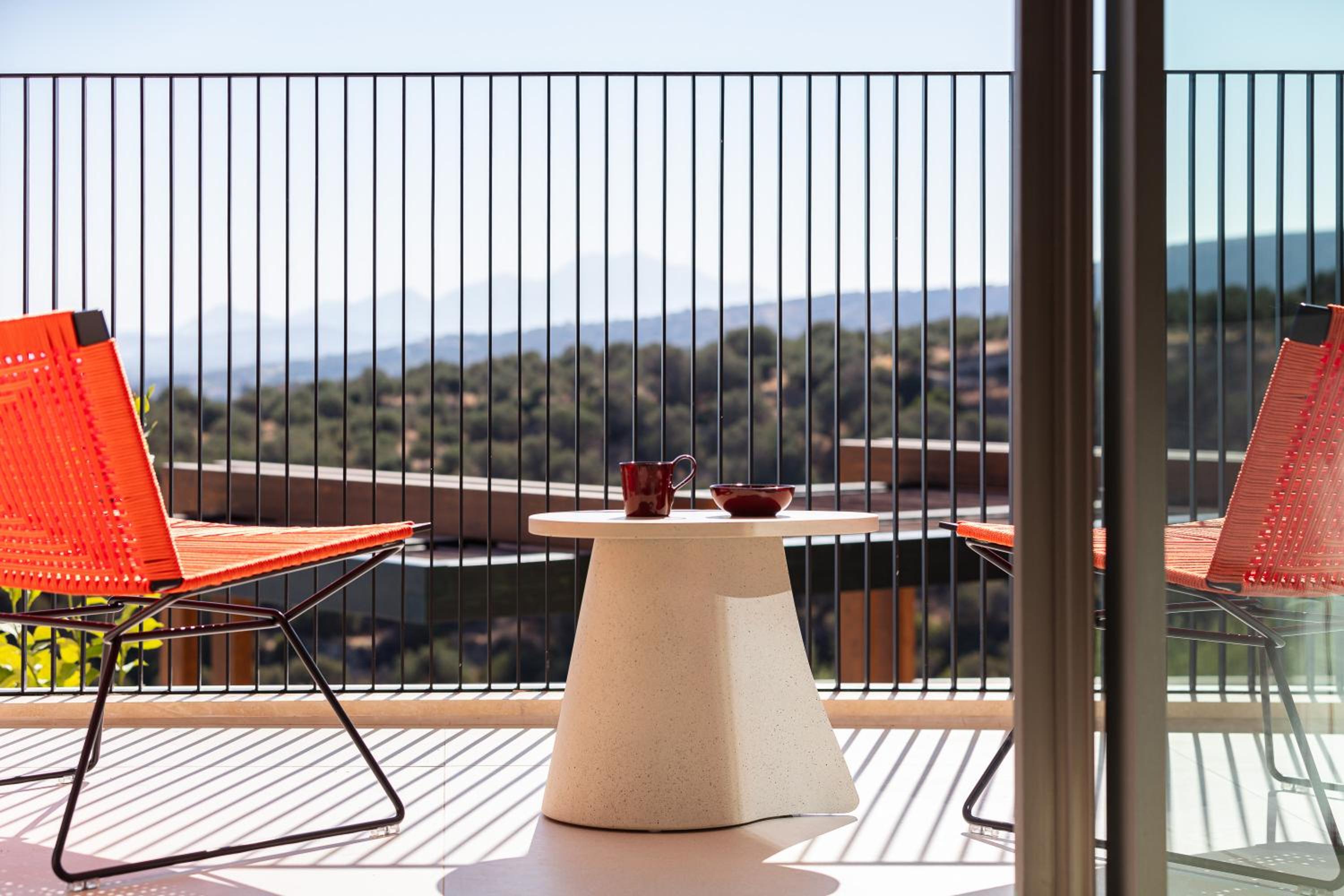 Stella Cadente - Awaken to 5star Luxury by etouri