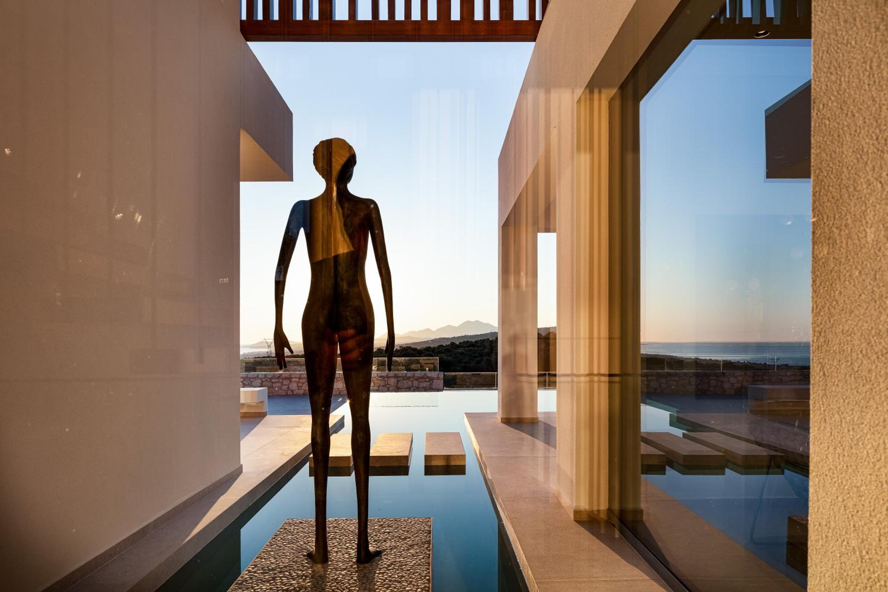 Stella Cadente - Awaken to 5star Luxury by etouri