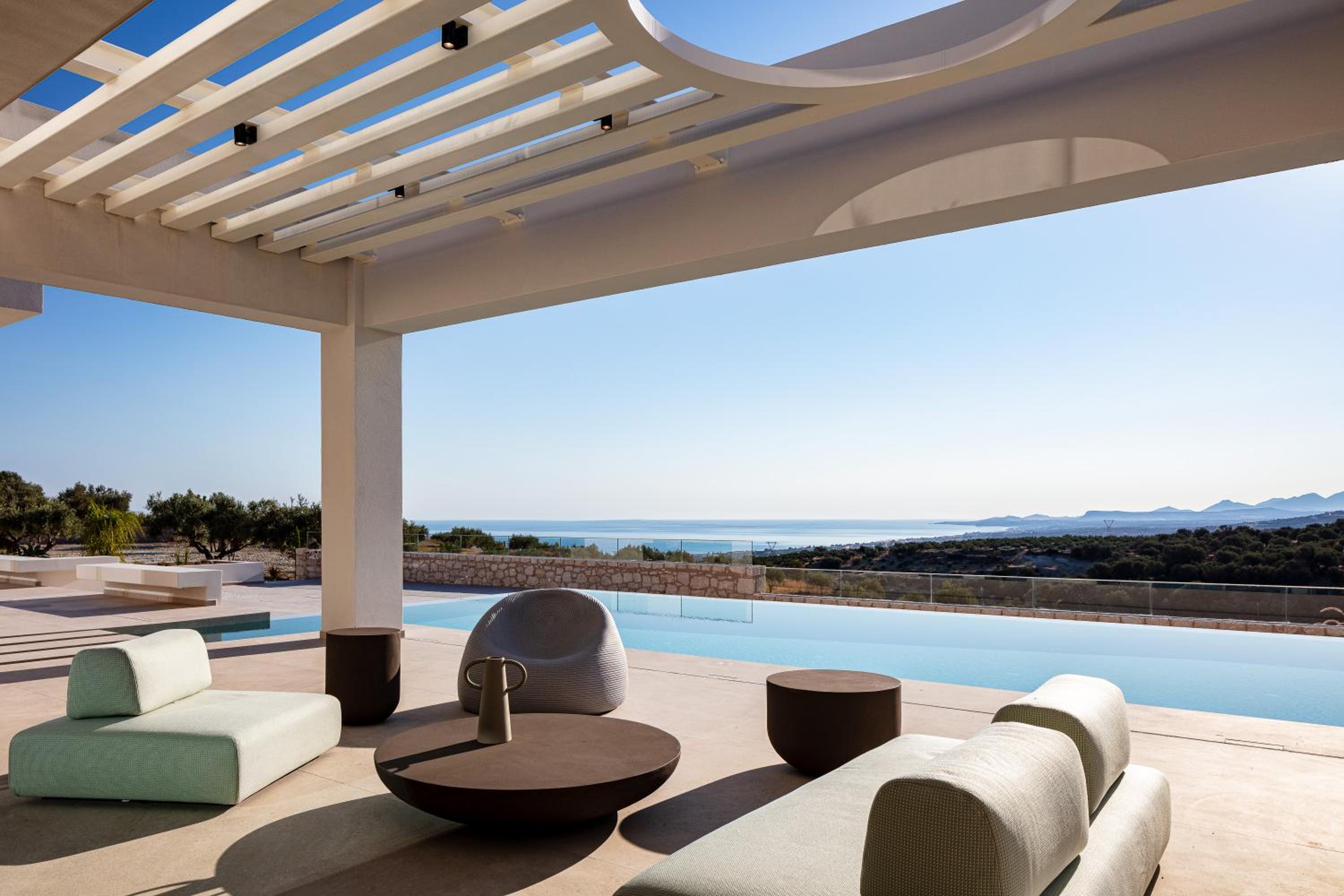 Stella Cadente - Awaken to 5star Luxury by etouri