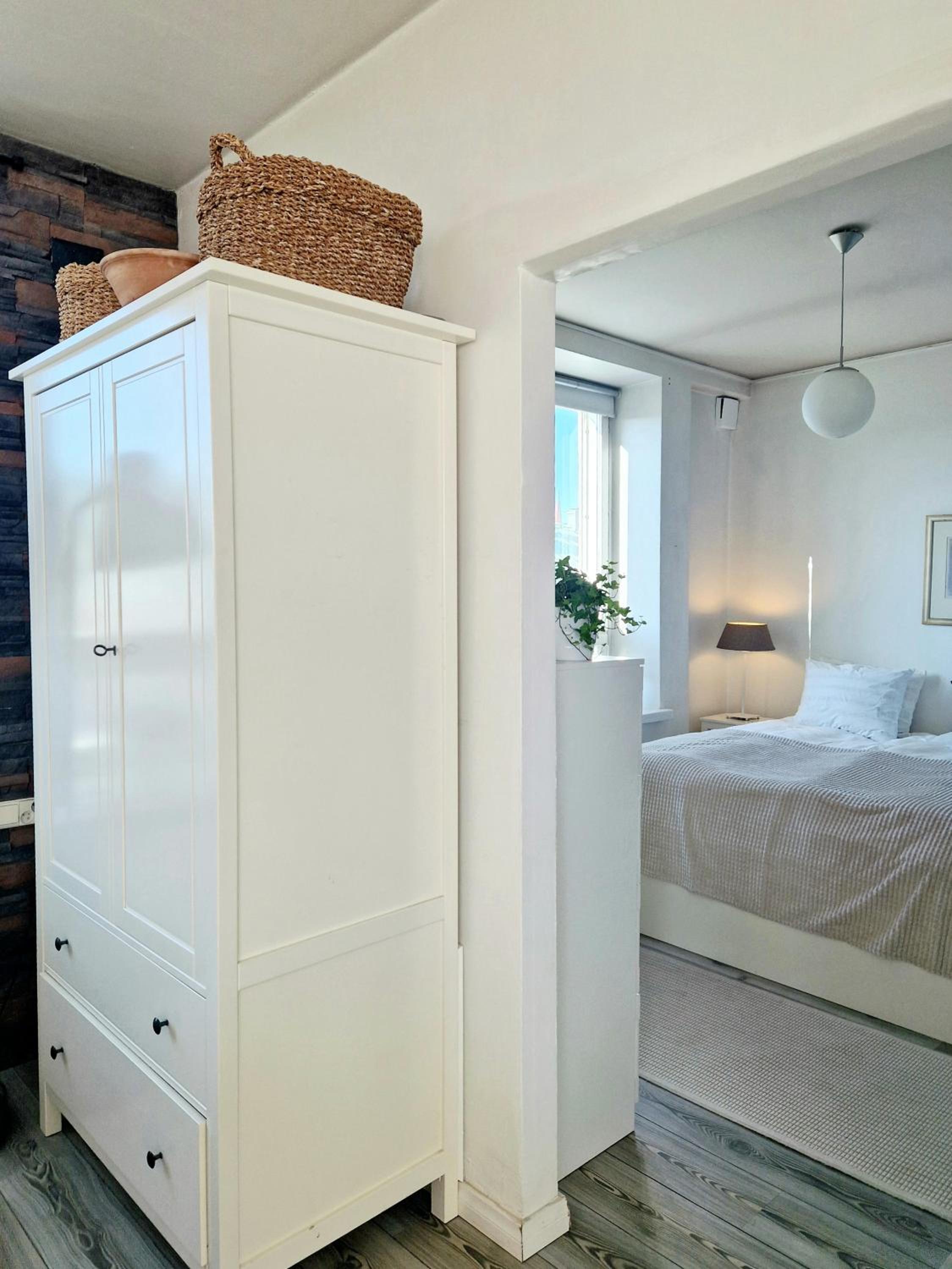 Hima Apartment Stockholm with parking