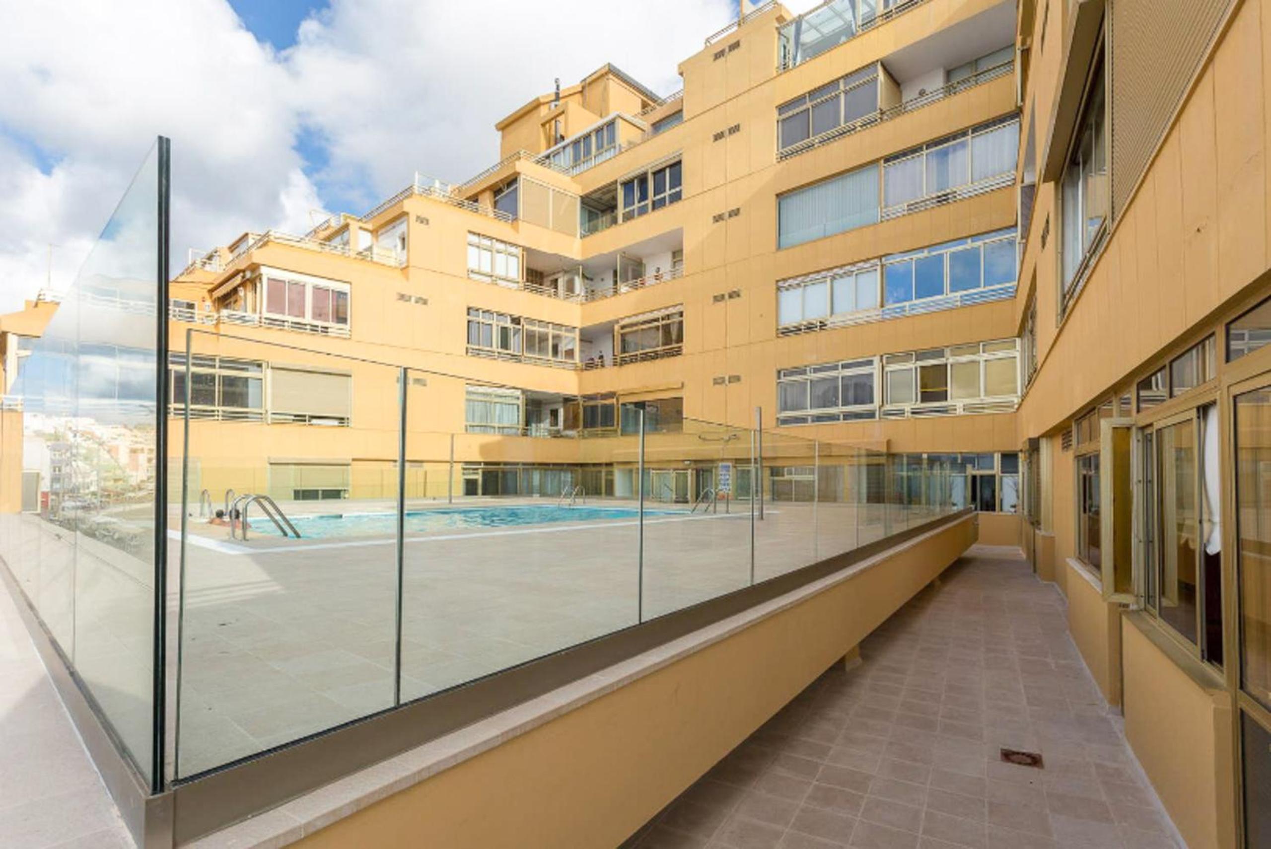 Canteras Seaviews - Balcony & Pool view 3