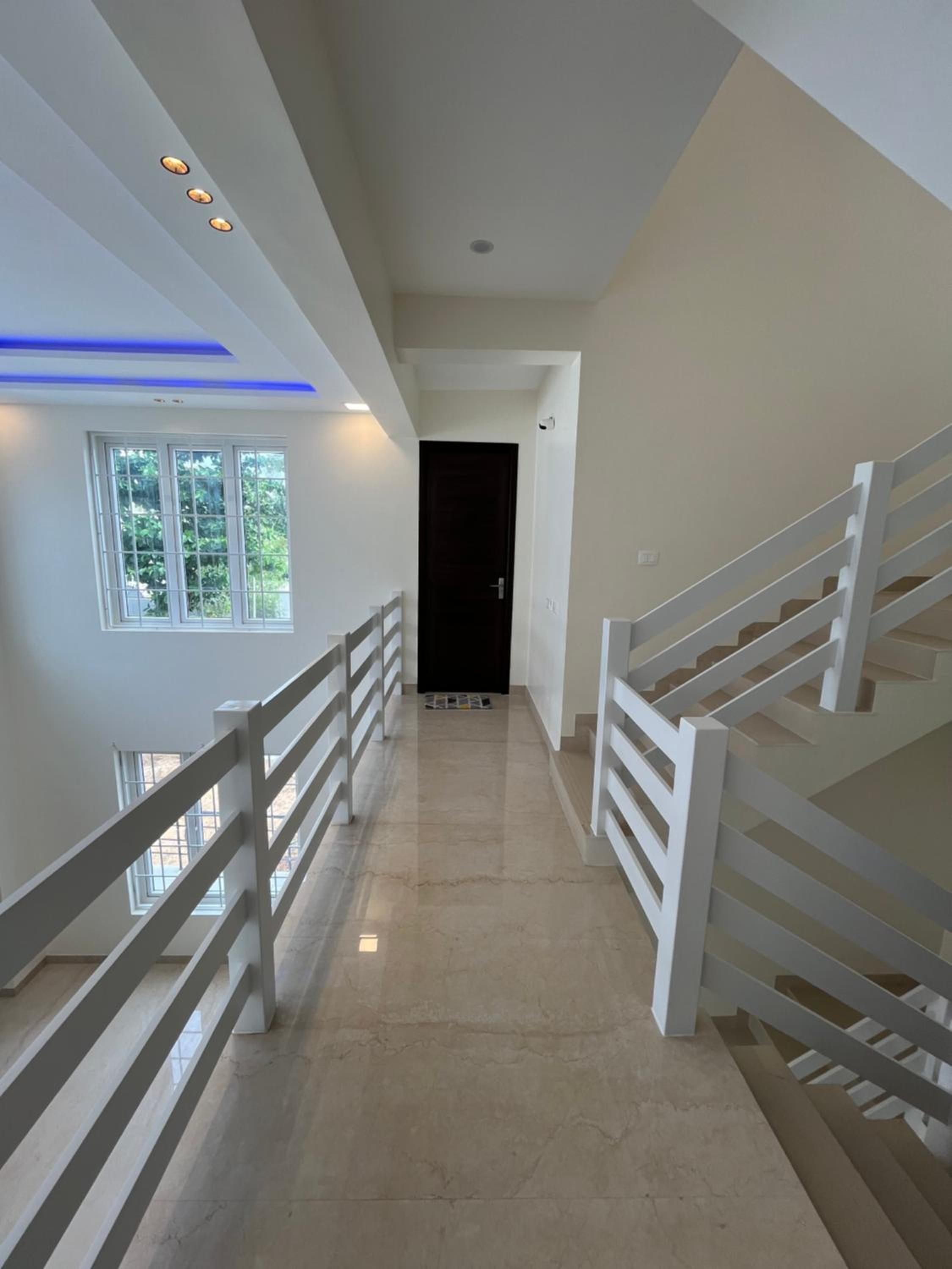 ecrlondonvilla