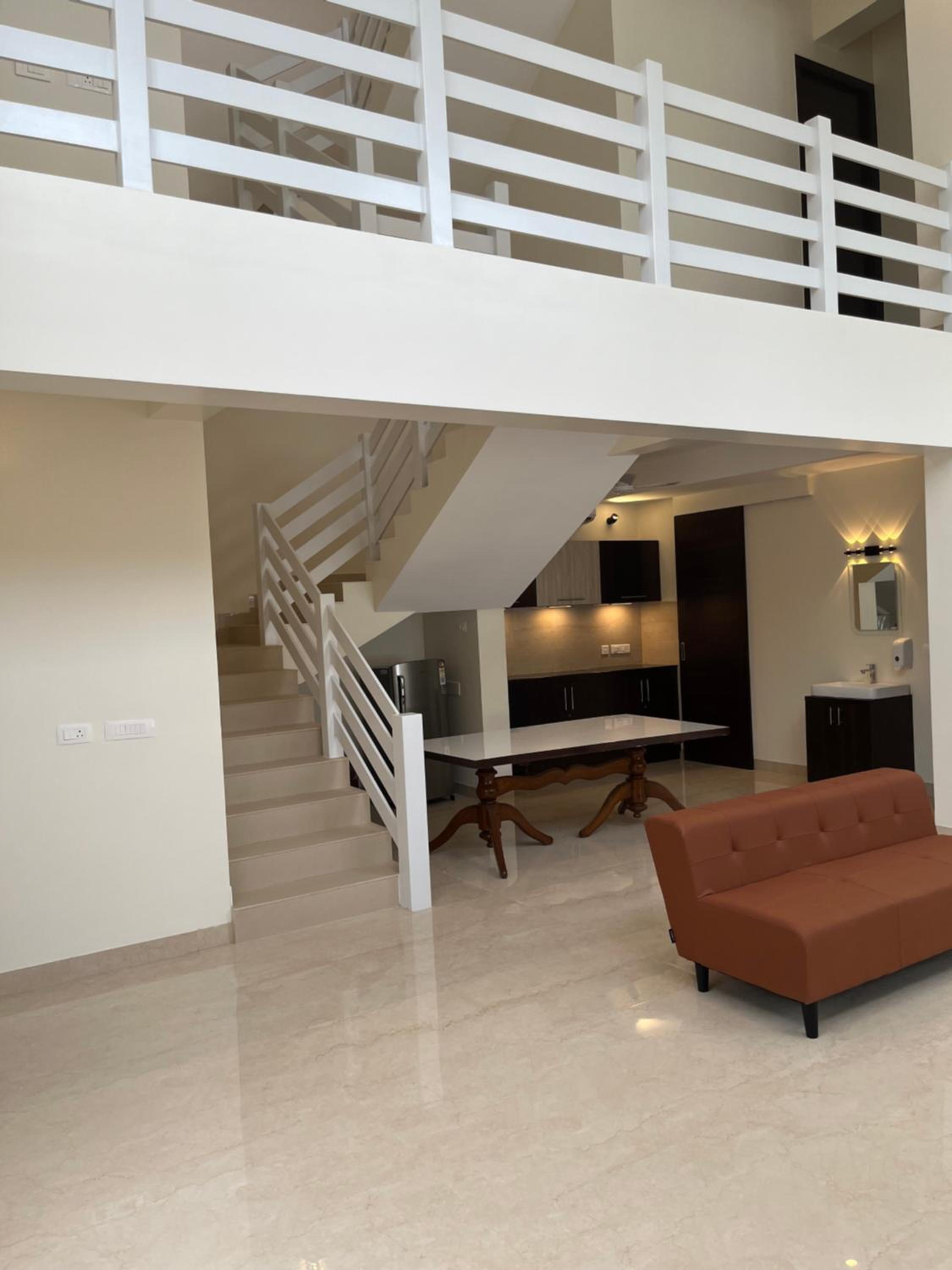 ecrlondonvilla