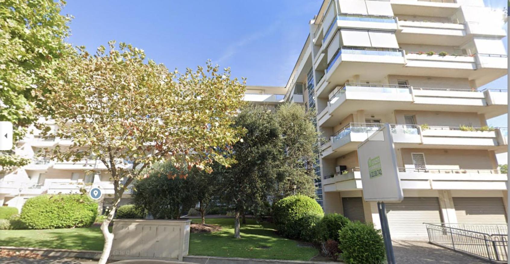 Hotel Lusso Con Vista APT - Oasi di relax & Self Checkin - Image 1