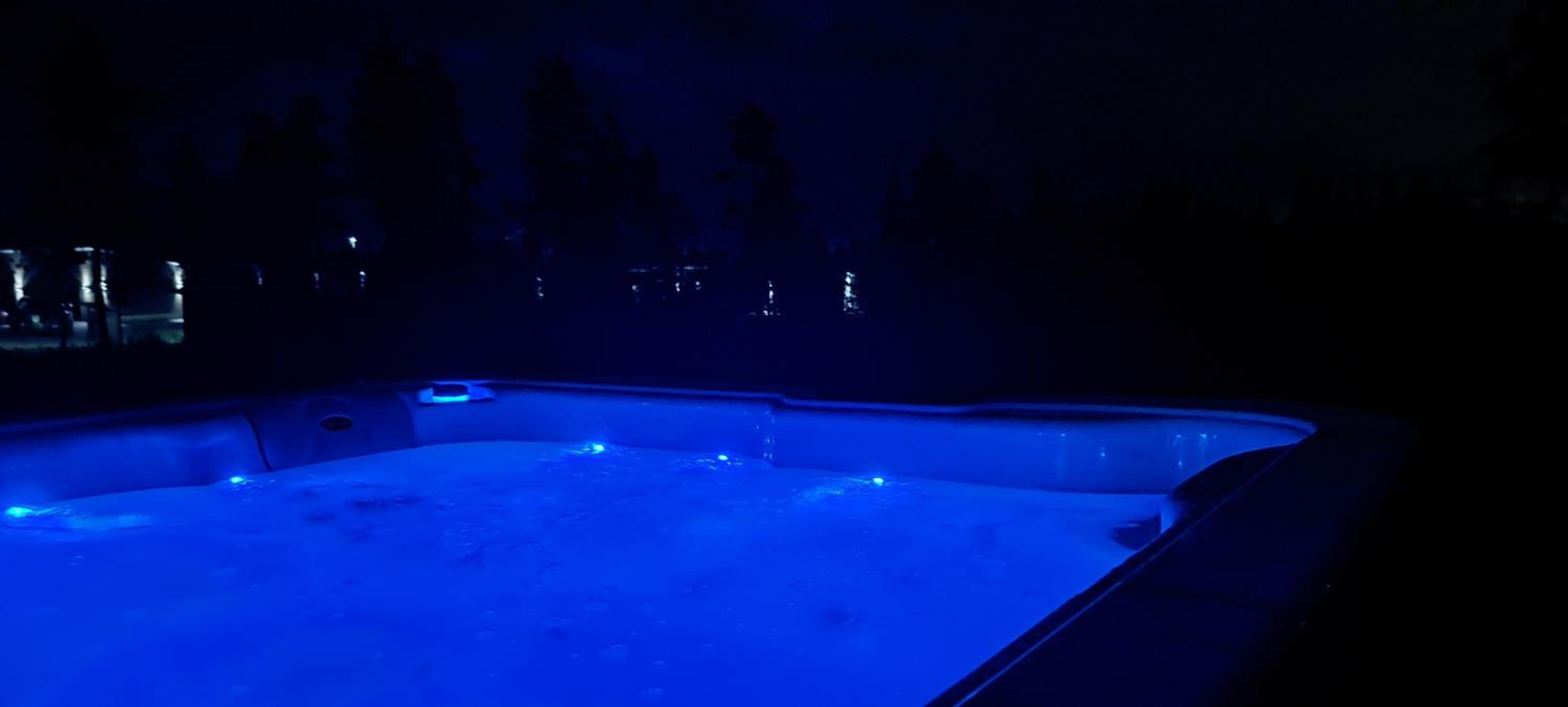 Nordic Villa With Jacuzzi