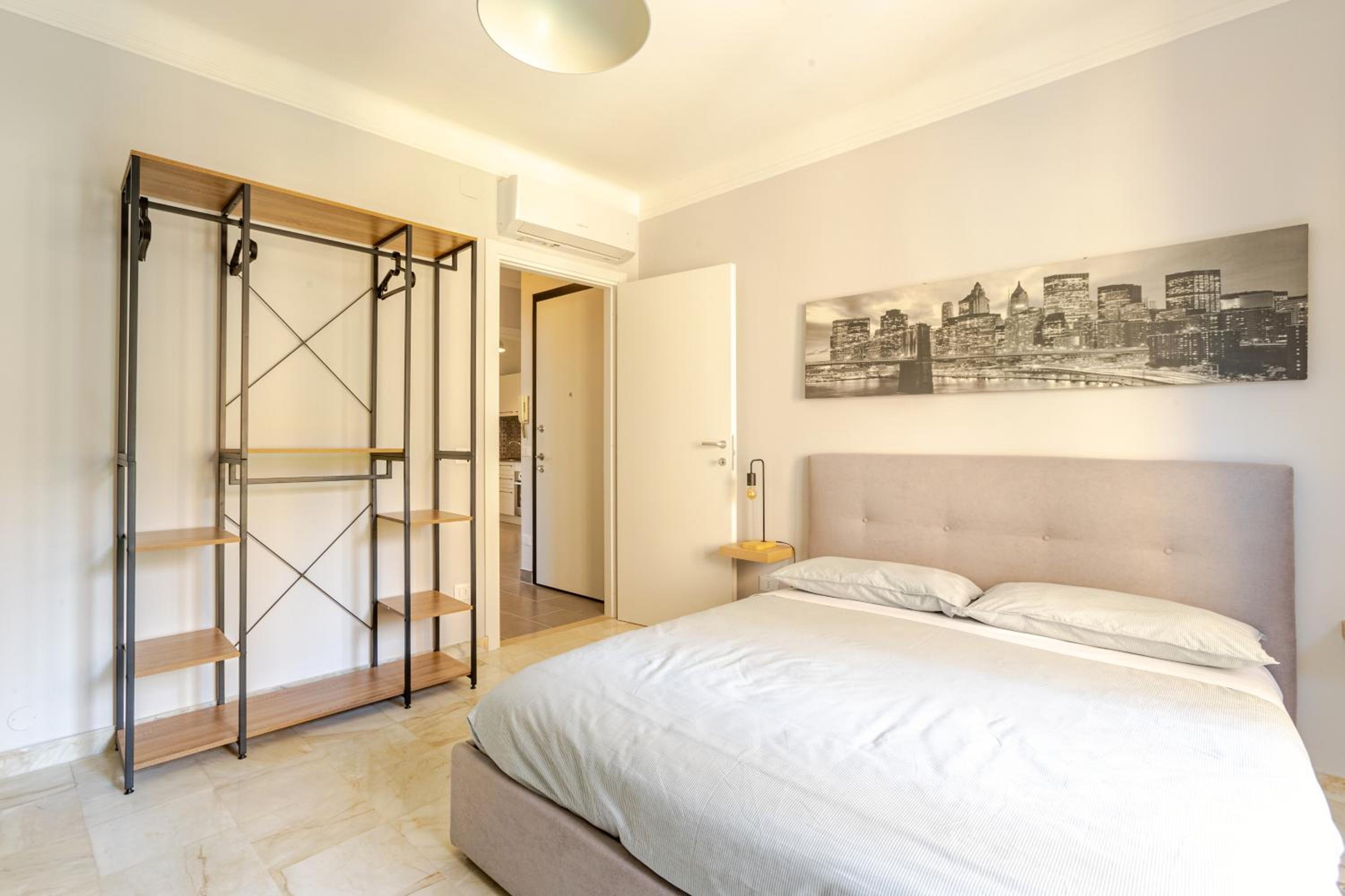2 Camere Indipendenti, In pieno Centro con Veranda photo 2