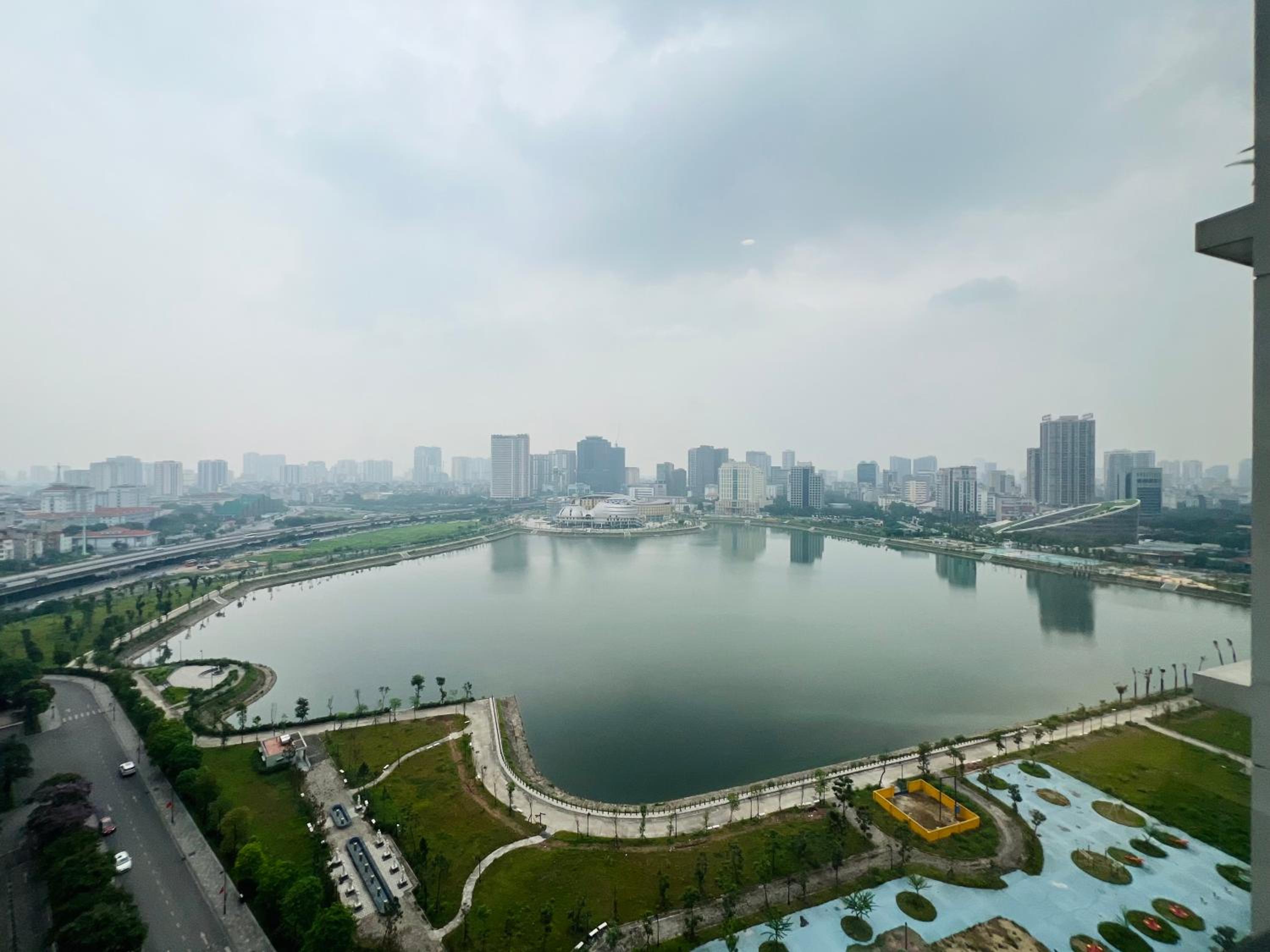 VINHOMES SKYLAKE MY DINH - Apartment Hotel