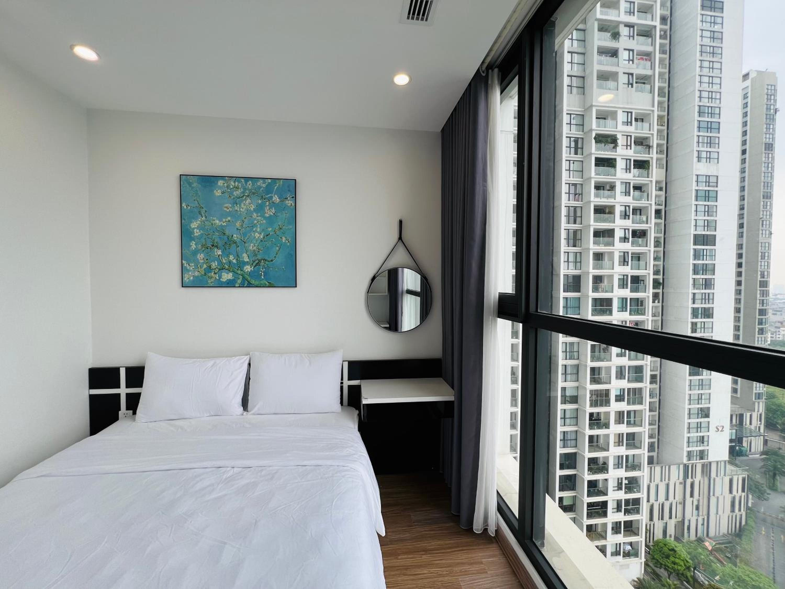 VINHOMES SKYLAKE MY DINH - Apartment Hotel