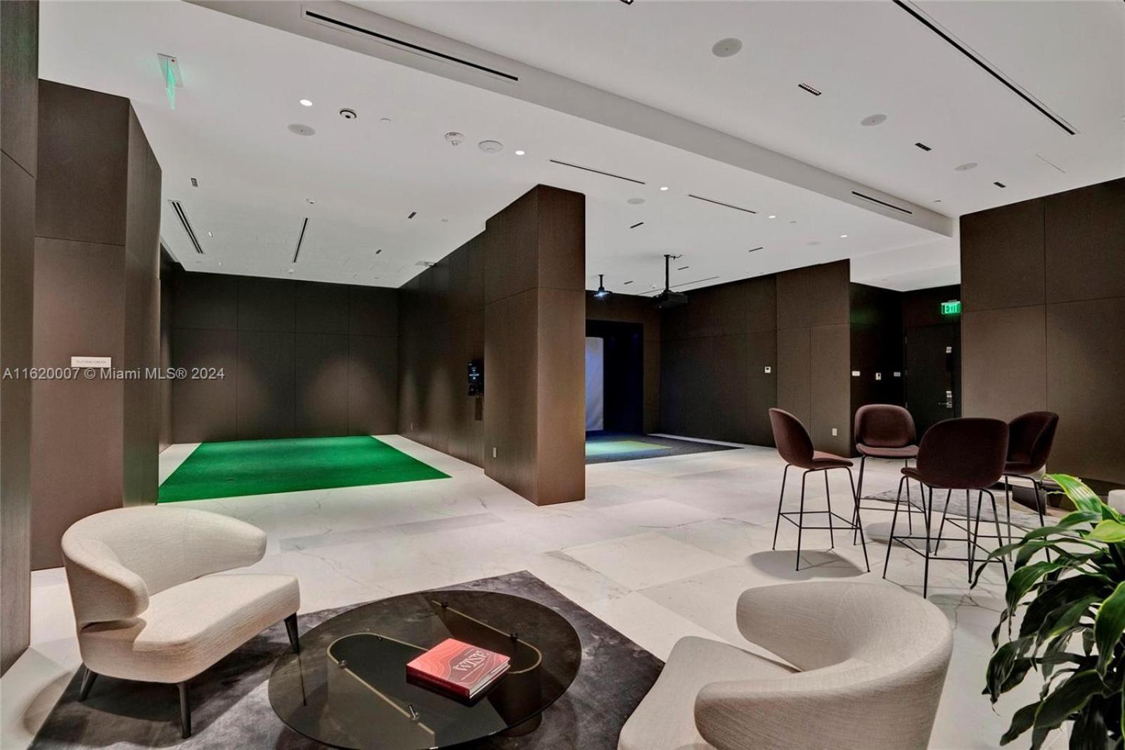 ASTON MARTIN TOWER Miami