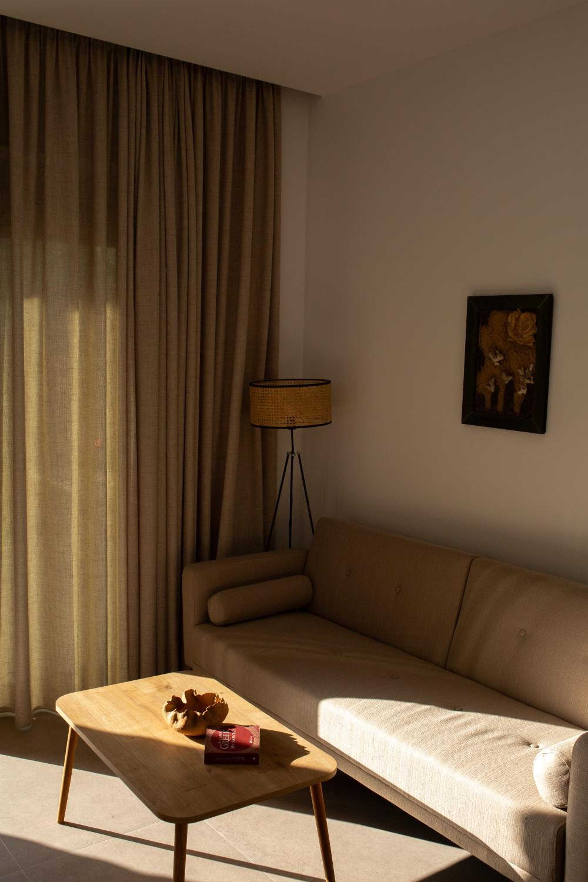 Photo 48